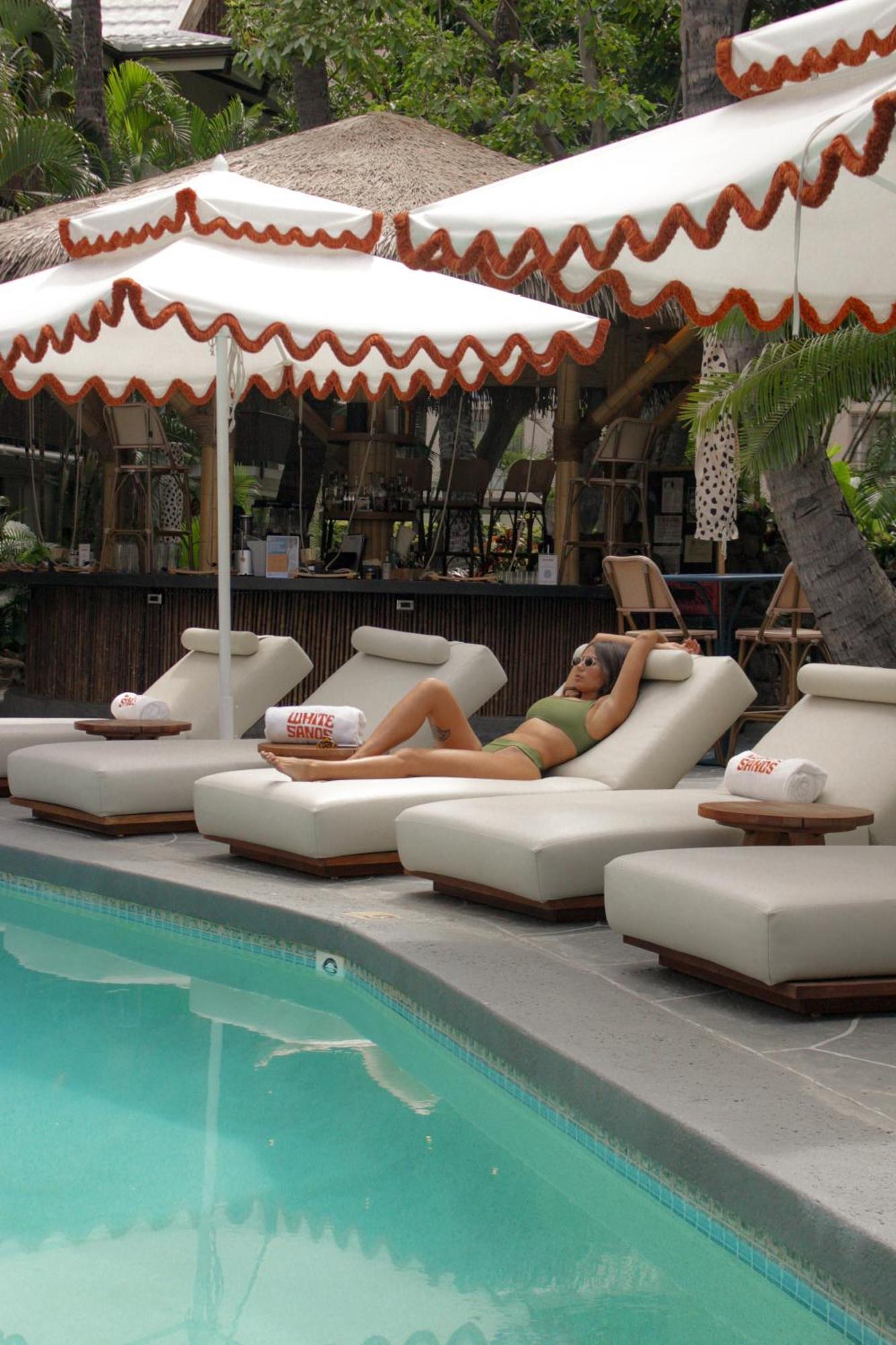 White Sands Hotel