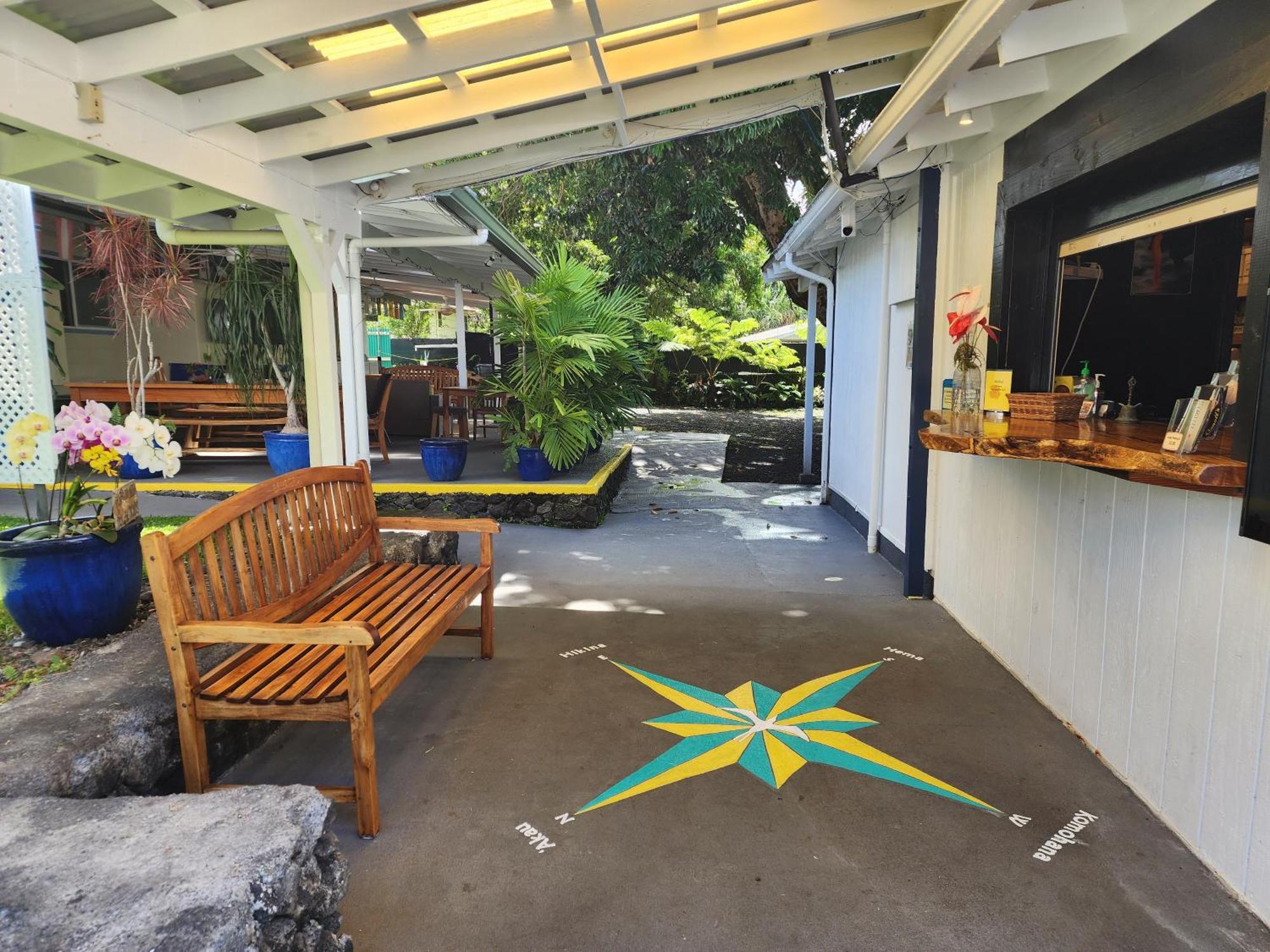 Arnott's & Hiking Adventures Lodge Hilo