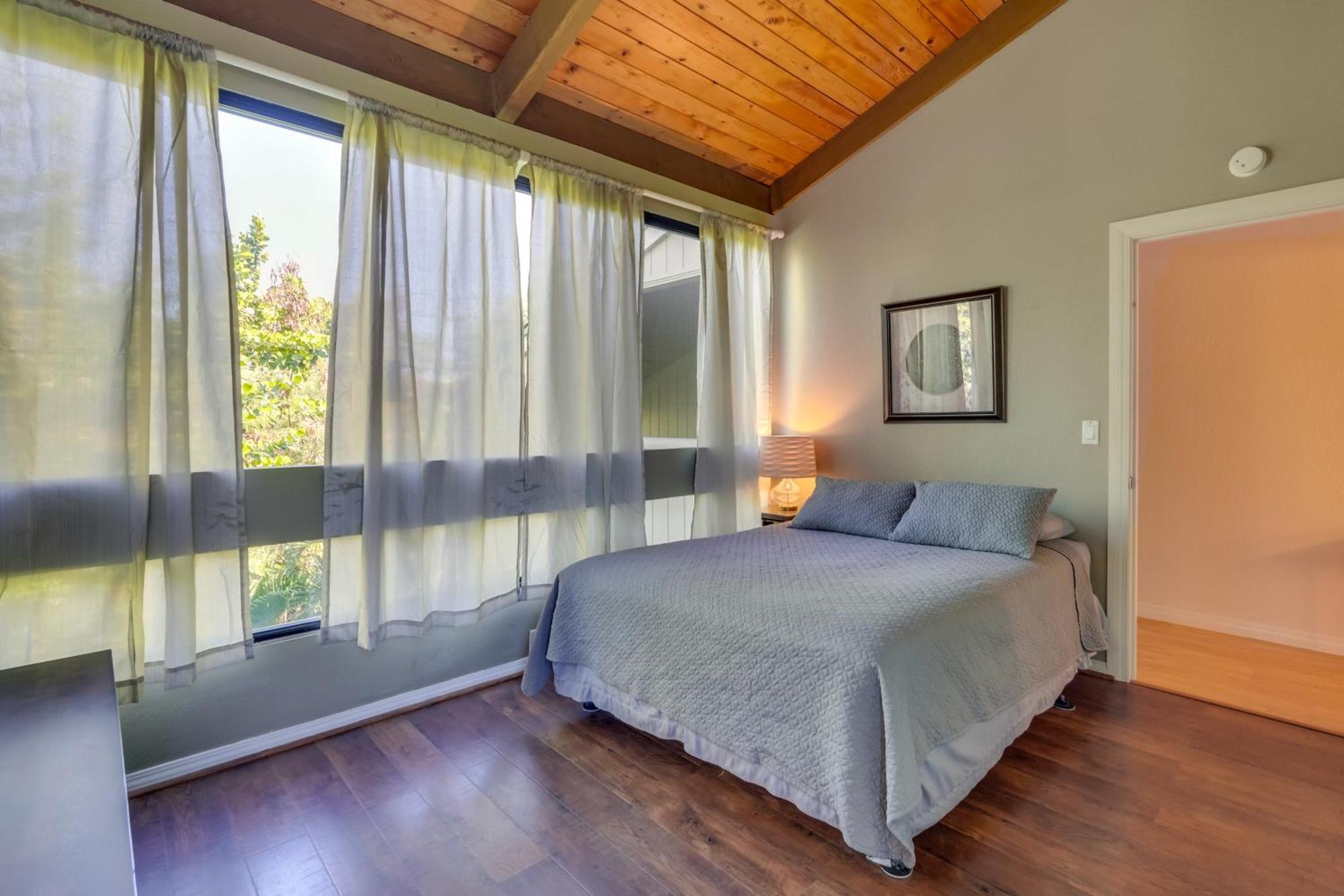 Top-floor Bay With Ocean Views! Apartment *