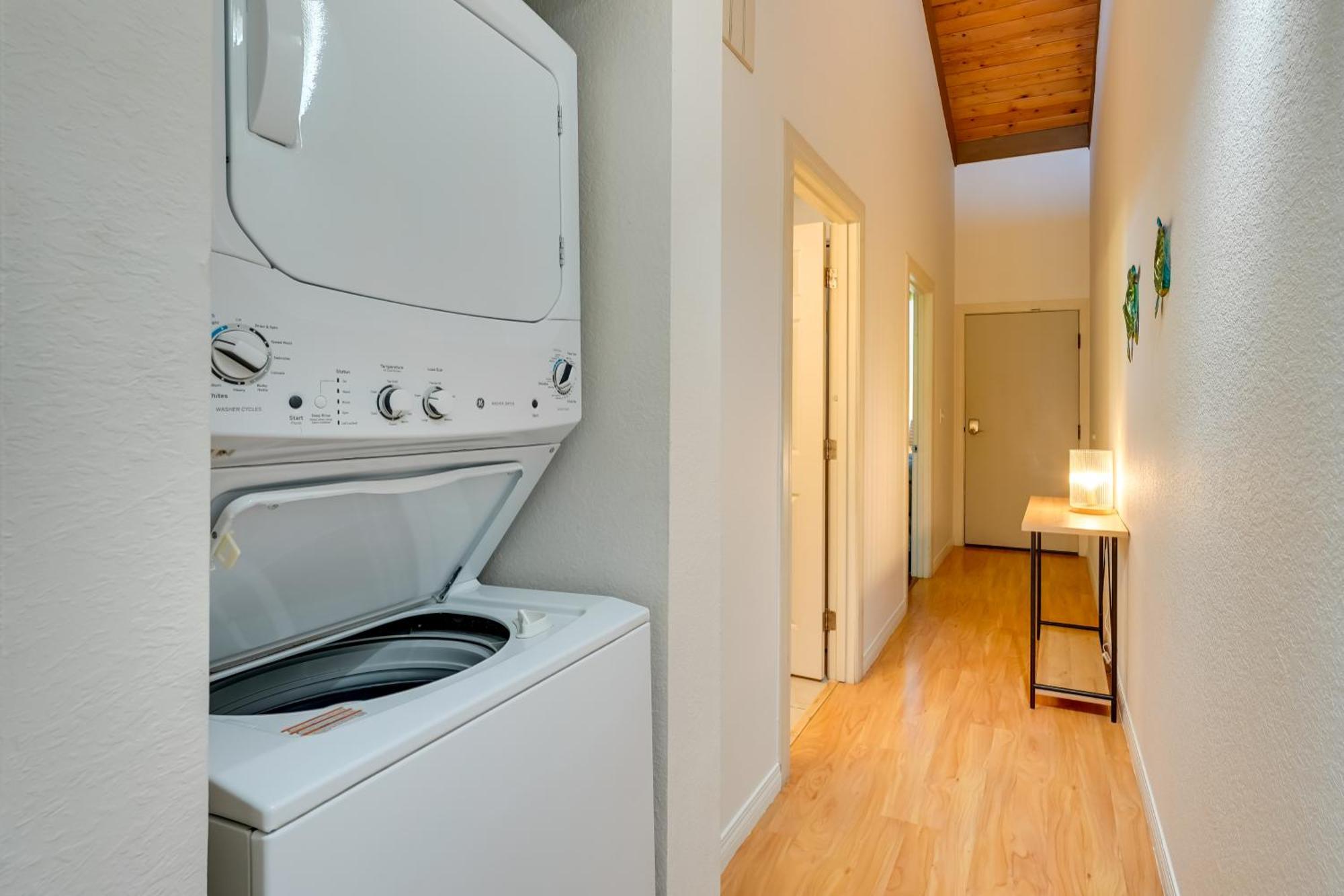 Top-floor Bay With Ocean Views! Apartment *
