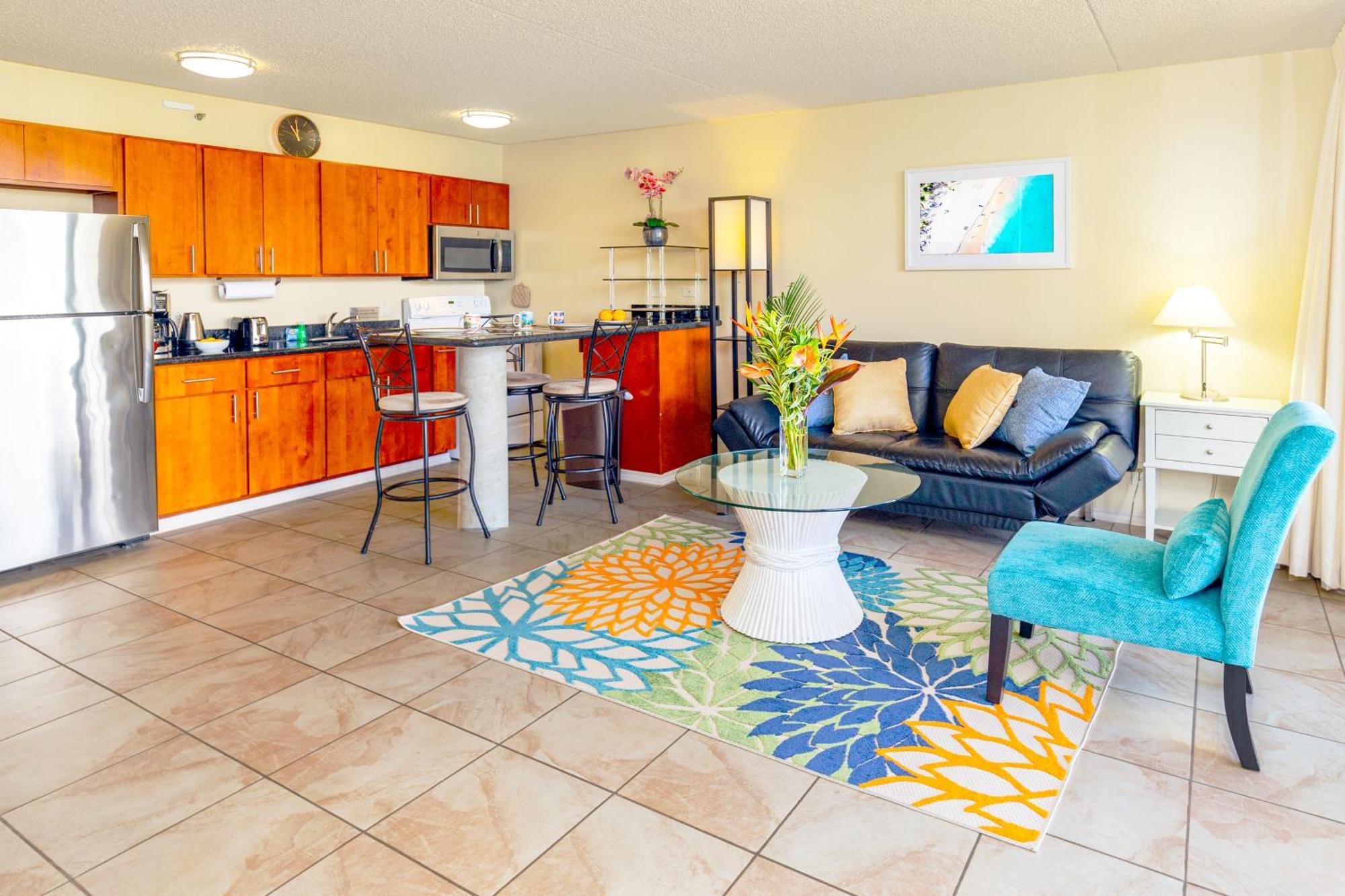 Mountain View Near With Free Parking! * Honolulu