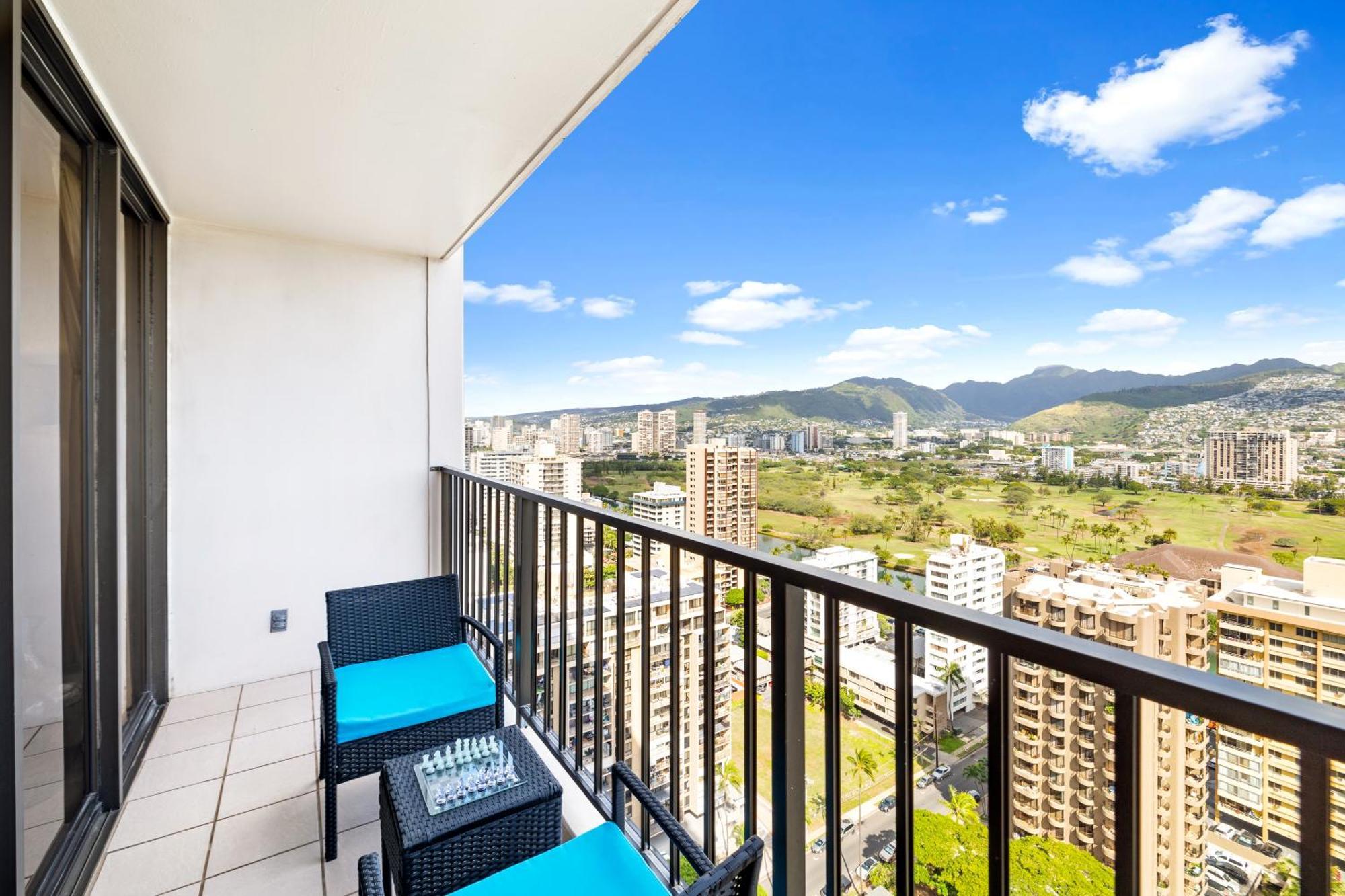 Apartment Tropical Bliss, Mountain View Near Waikiki With Free Parking