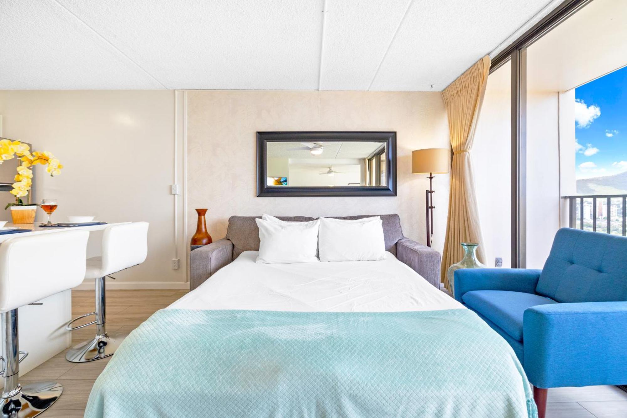 Tropical Bliss, Mountain View Near Waikiki With Free Parking *