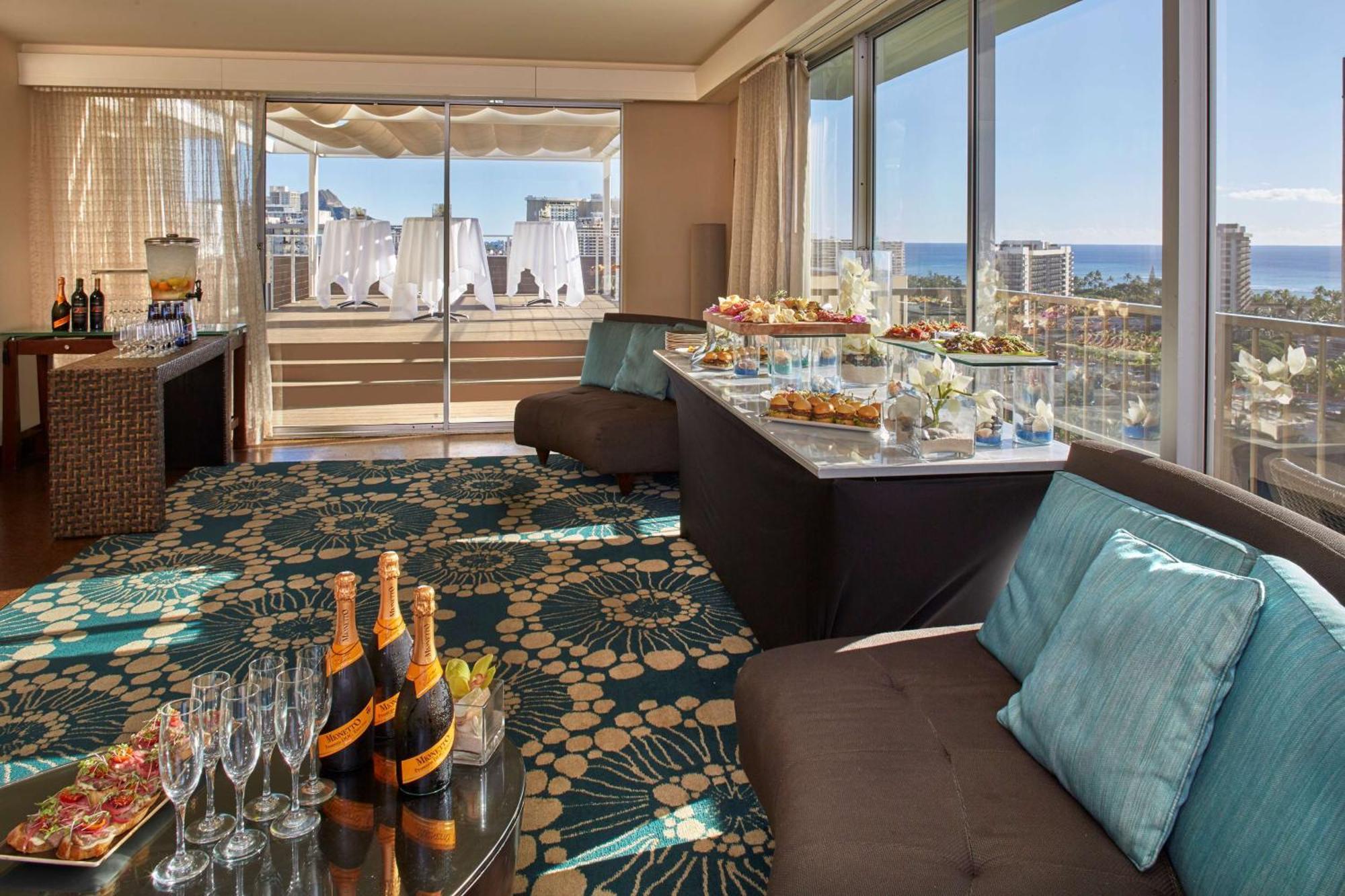 Resort Doubletree By Hilton Alana - Waikiki