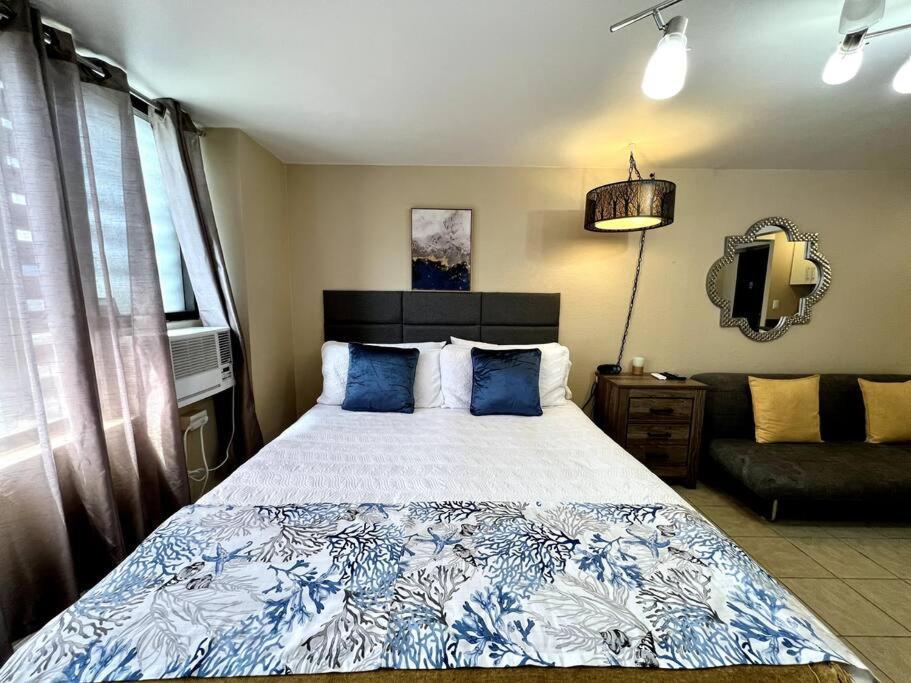 Apartment King Bed, Spacious, Legal, View