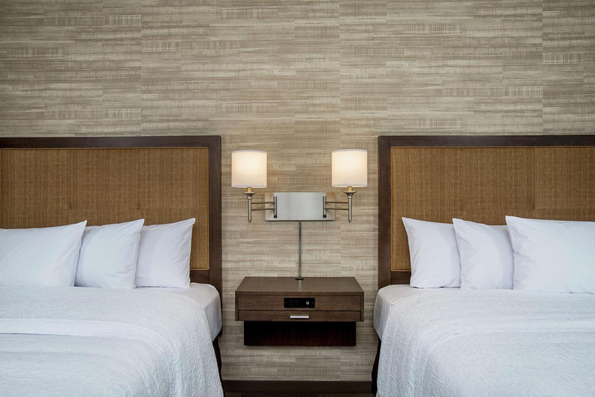 Hampton Inn & Suites Oahu Kapolei - Free Parking - No Resort Fee 3* Kapolei