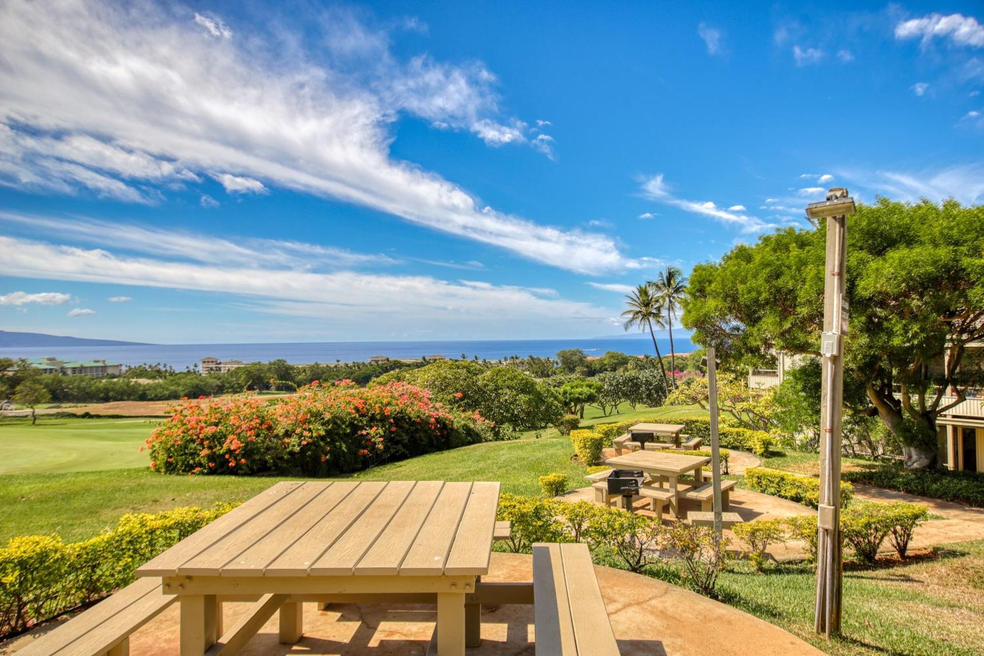 Wailea Ekolu Village