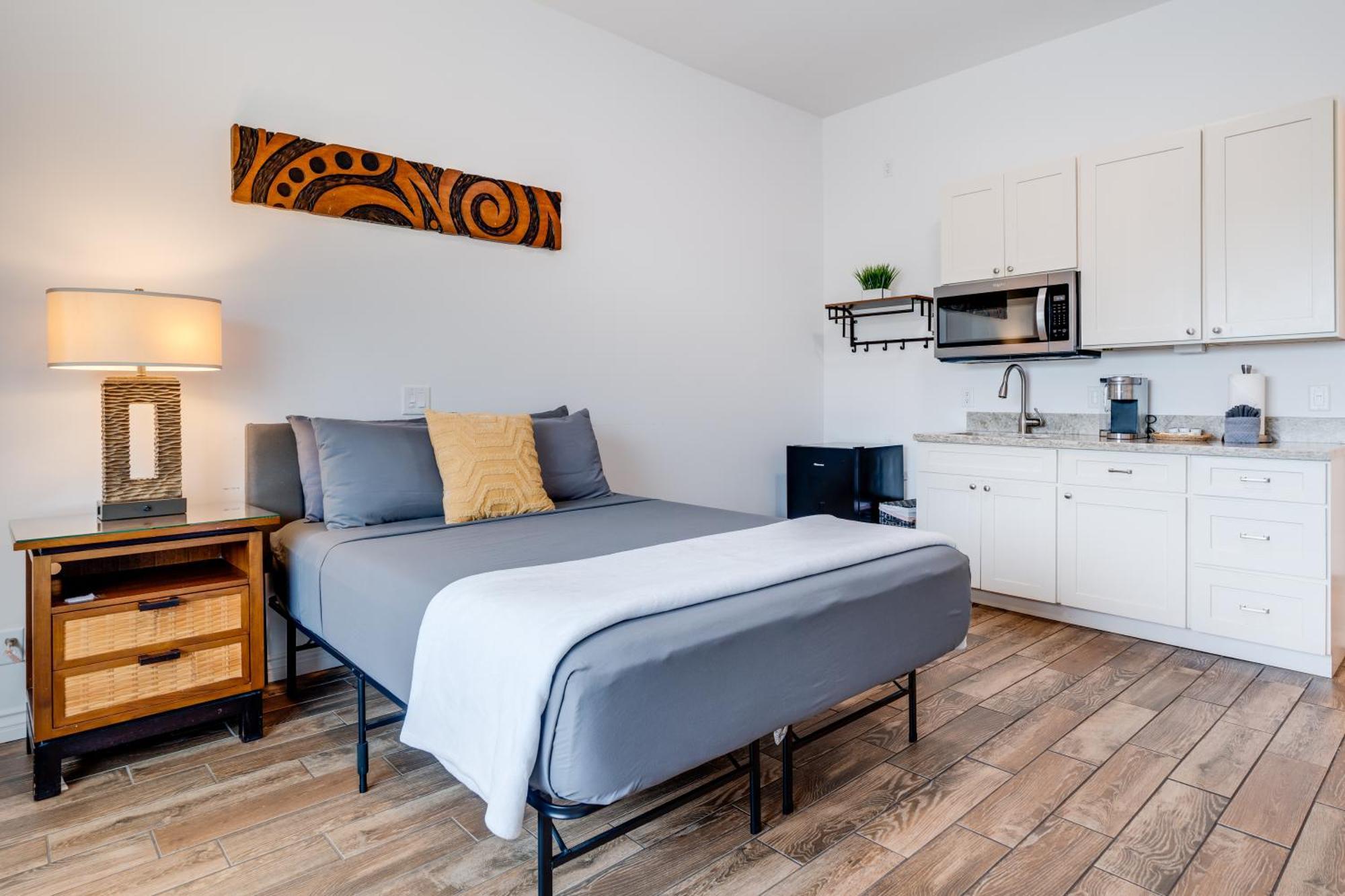 Unit 2 Maui Ohana Modern Wailuku