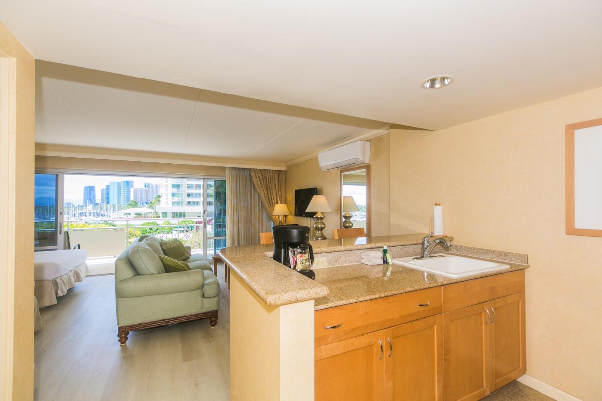 Apartment Ilikai Tower 333 Yacht Harbor View 1br *