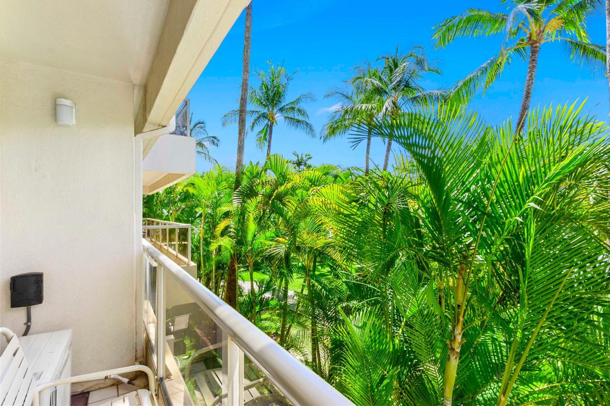 Maui Banyan Vacation Club 3*