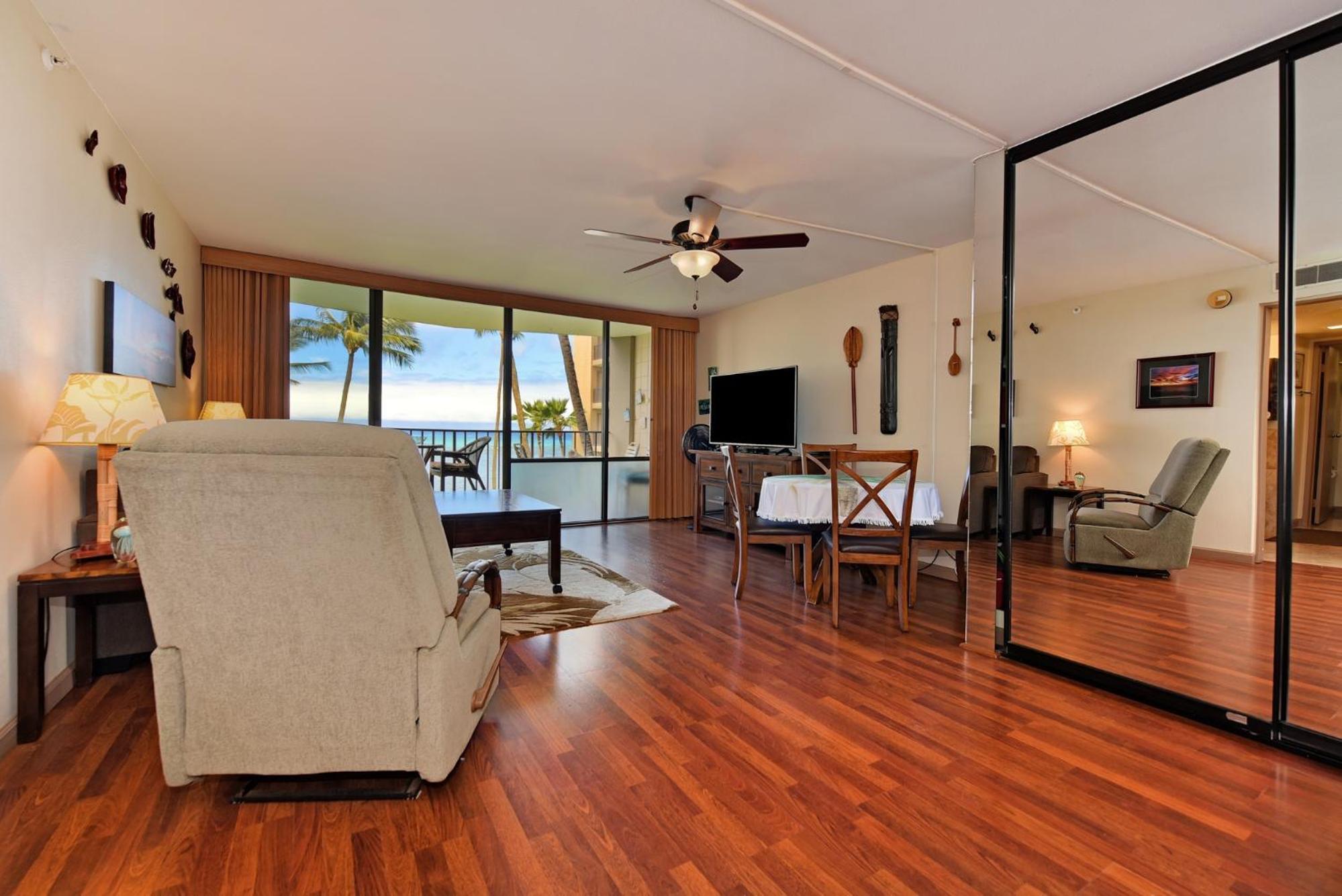 Valley Isle 302 *
