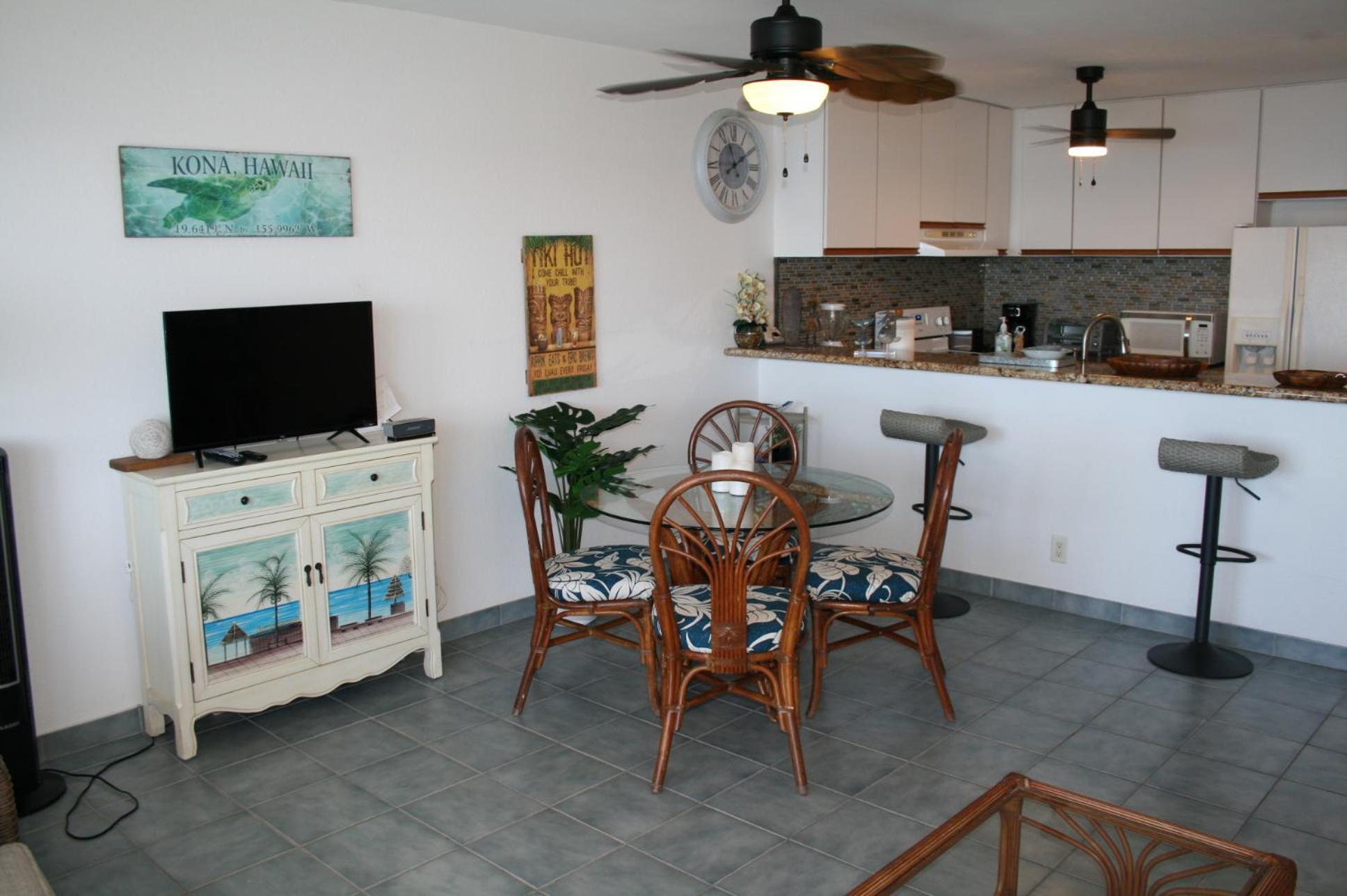 Oceanfront Paradise With Private Lanai Overlooking Bay Holiday home *