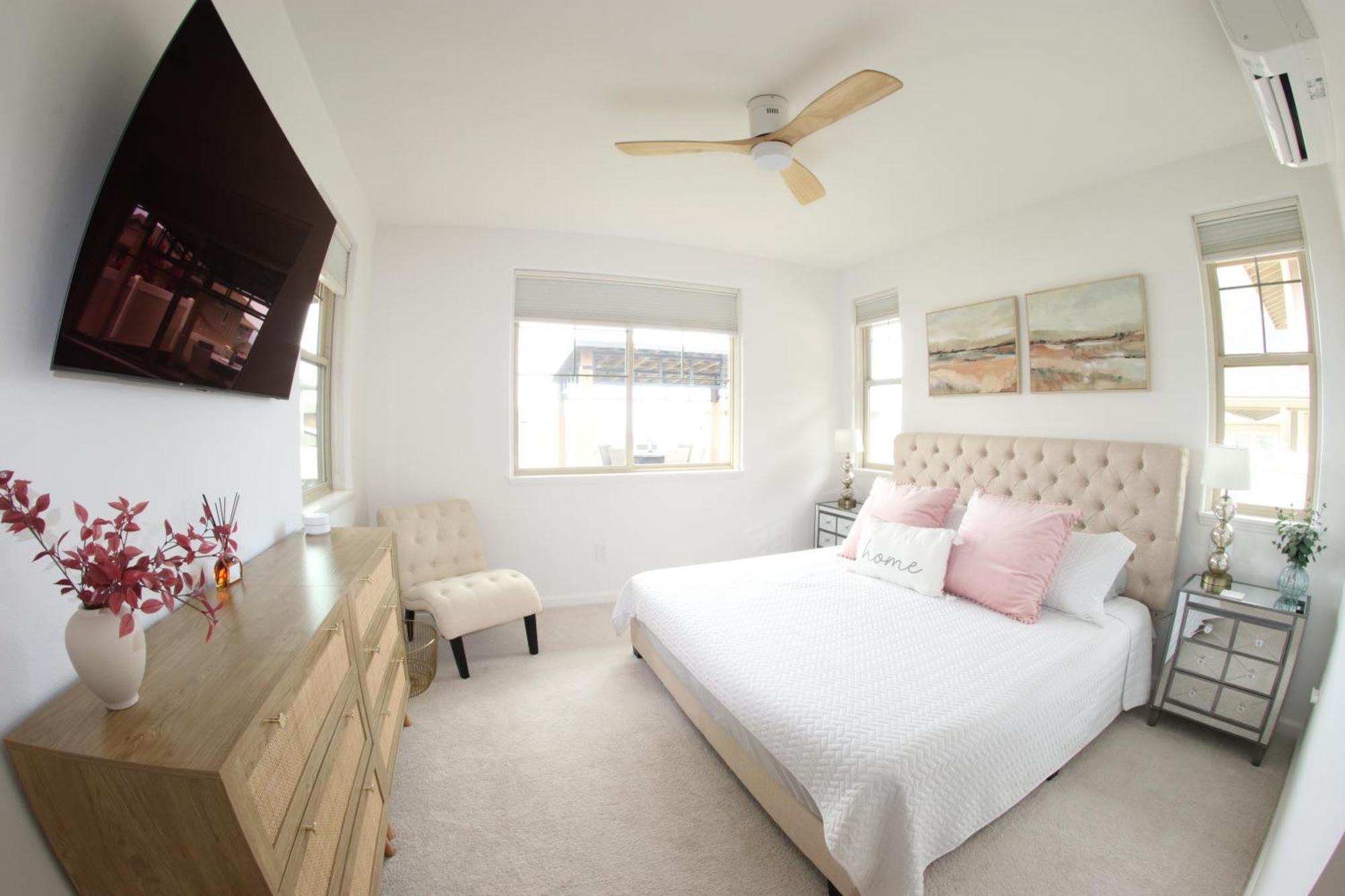 New 4 Bedroom With Ocean And Gorgeous Mountain Views In The Gated Community Of Mauna Olu Holiday home