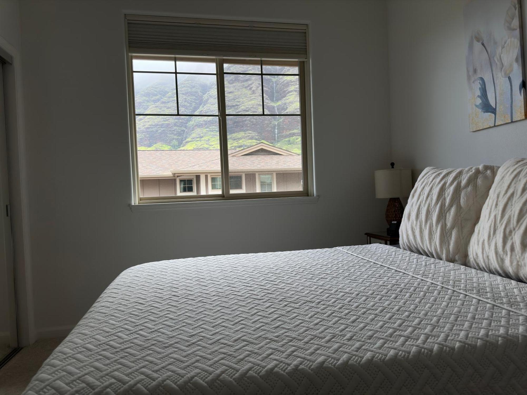 New 4 Bedroom With Ocean And Gorgeous Mountain Views In The Gated Community Of Mauna Olu Holiday home Waianae