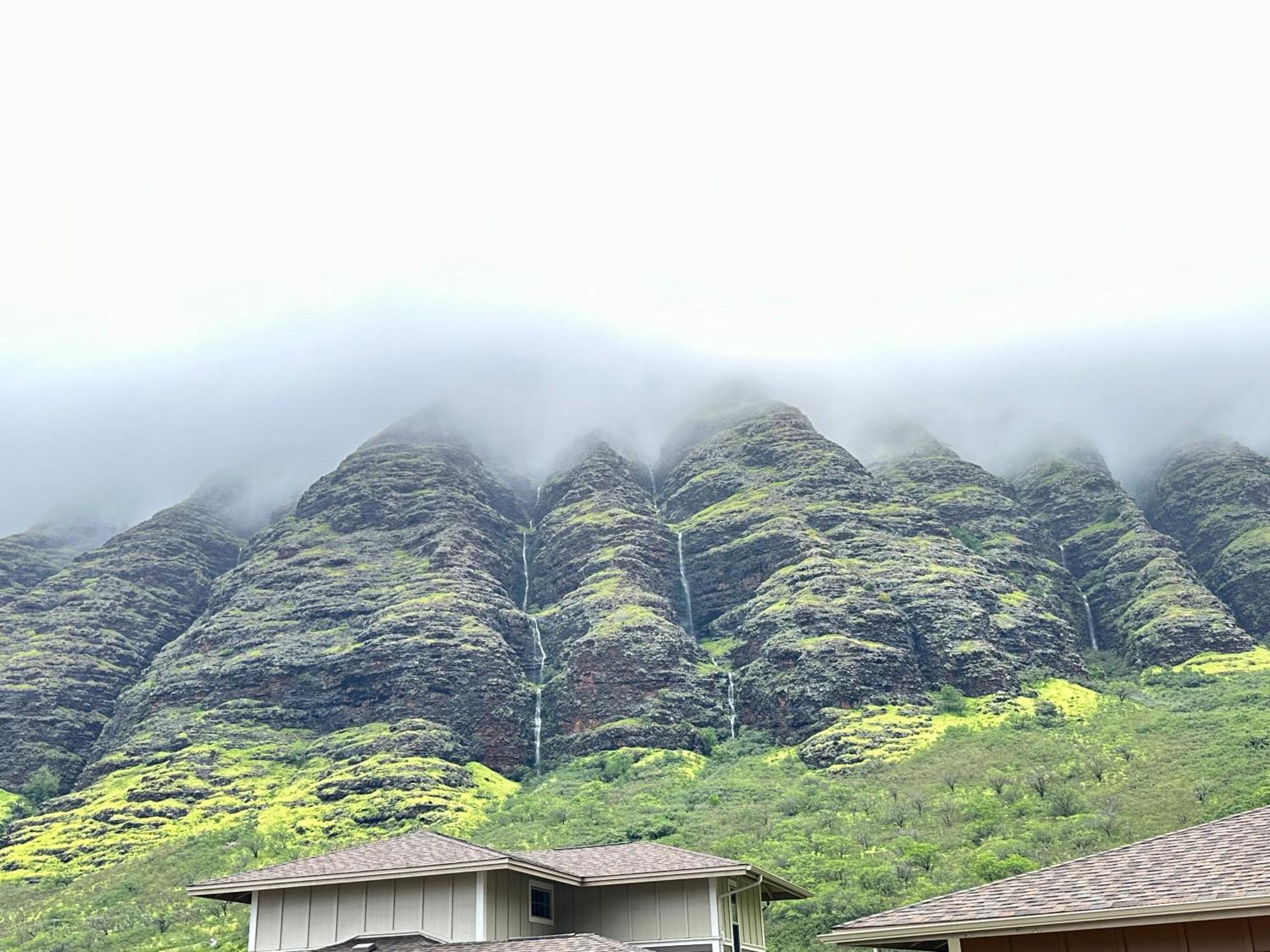 New 4 Bedroom With Ocean And Gorgeous Mountain Views In The Gated Community Of Mauna Olu Waianae