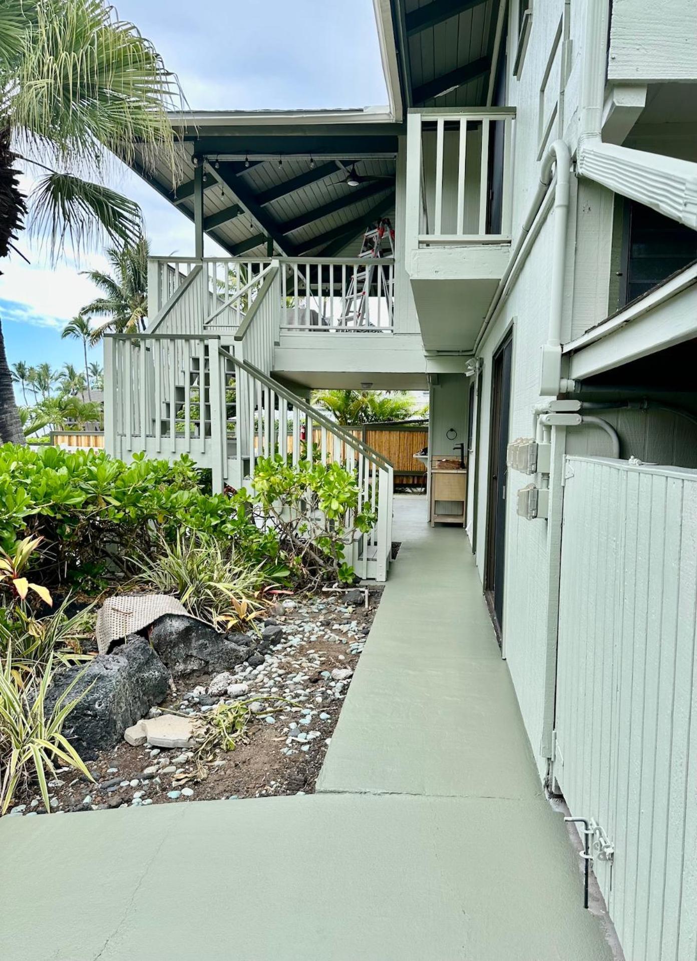 Ocean Breeze Kona Kailua-Kona