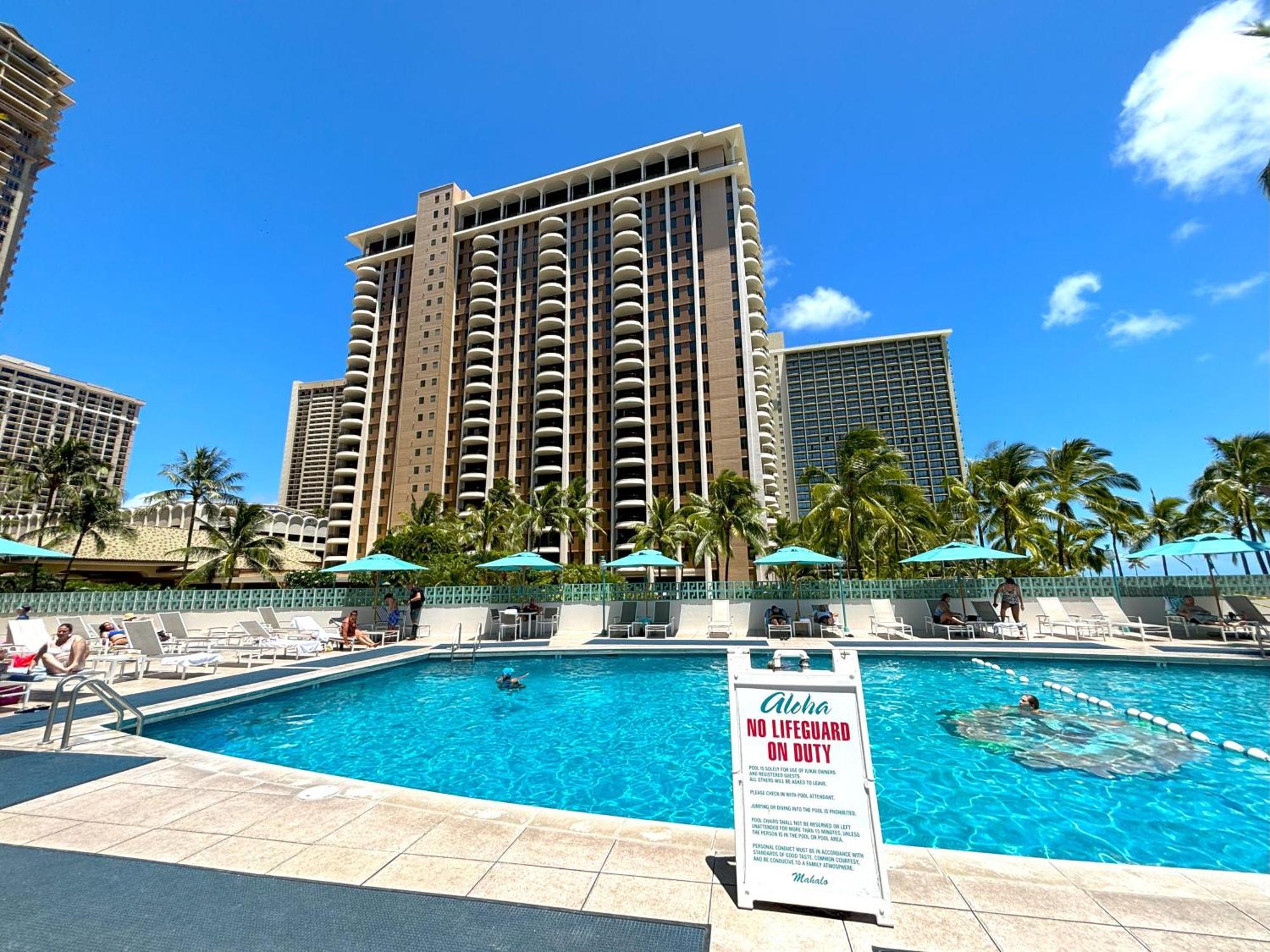 Ilikai 308 - Spacious With Stunning Ocean & Harbor Views Honolulu