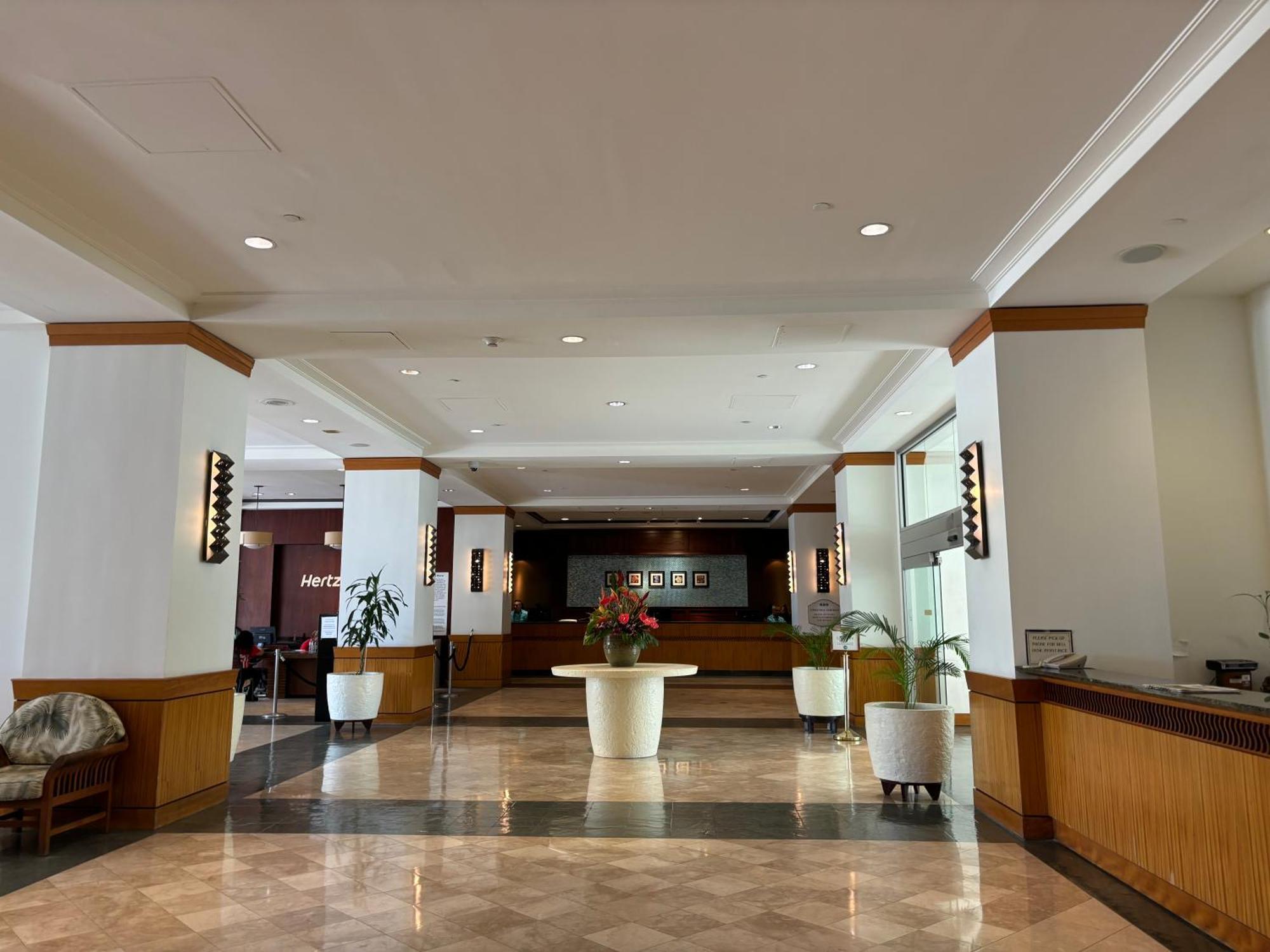 Ilikai 302 - Spacious With Stunning Ocean & Harbor Views Honolulu