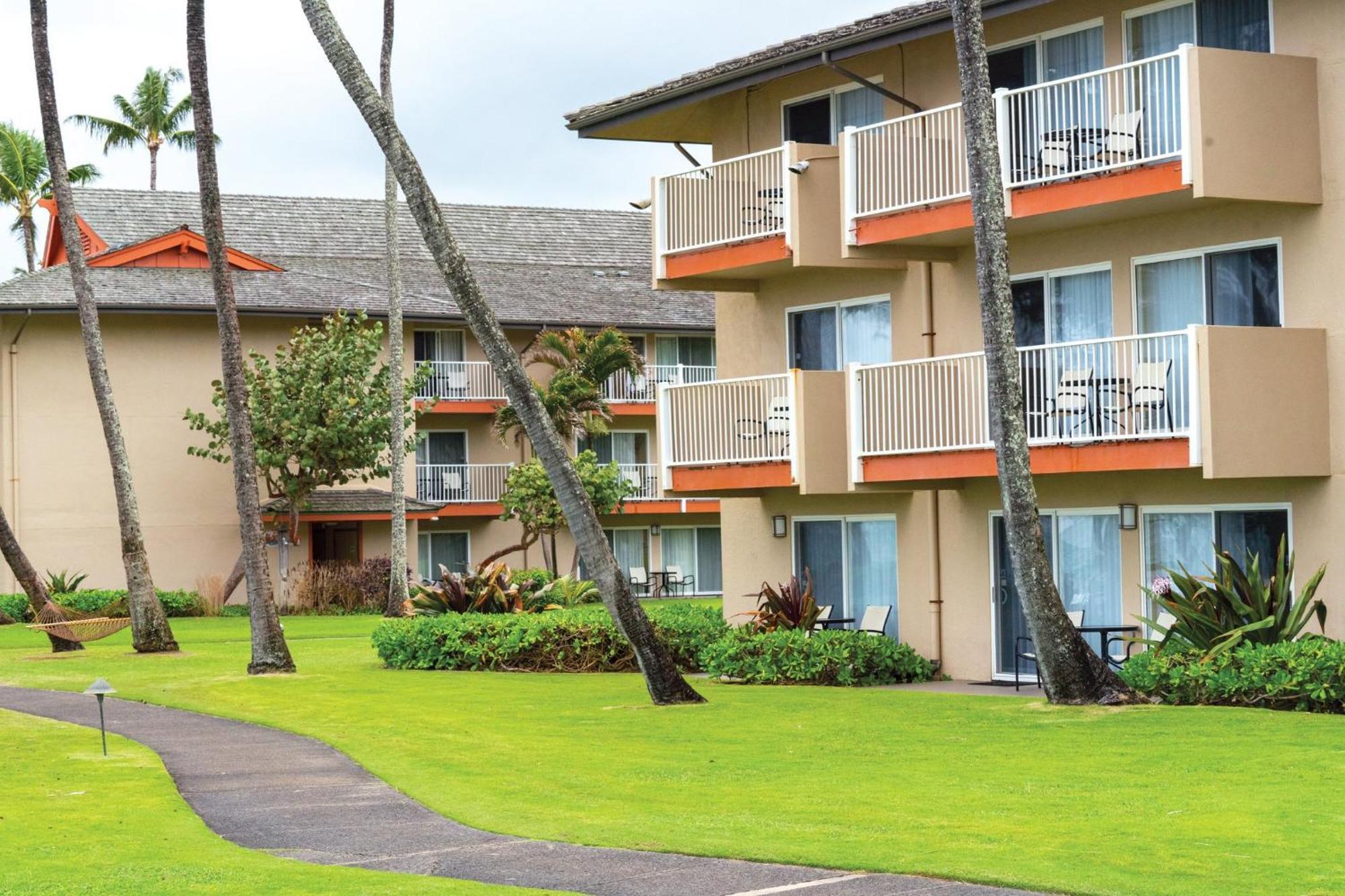 Kauai Coast At The Beach Boy Resort