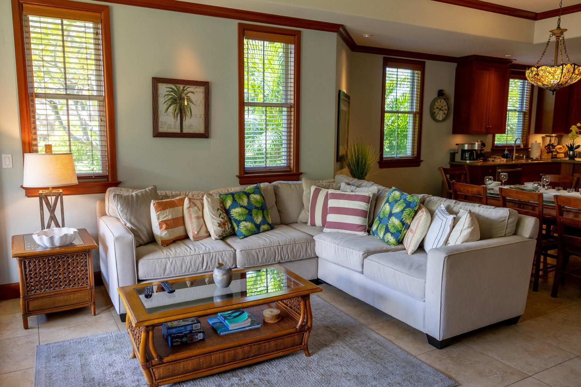 Hilton Pool Pass Included, Kolea - Stylish & Comfy Walk To Patio Pool Gym Holiday home Waikoloa