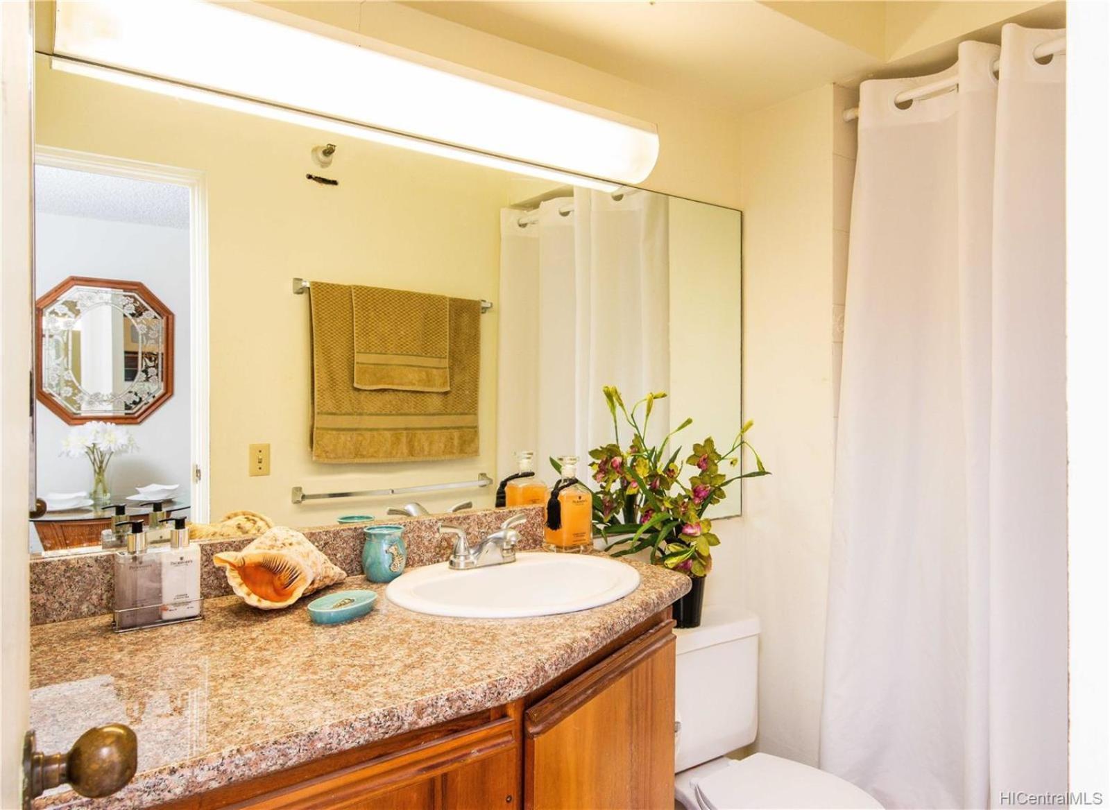 Waikiki Steps To Beach-mall Free Parking-wifi