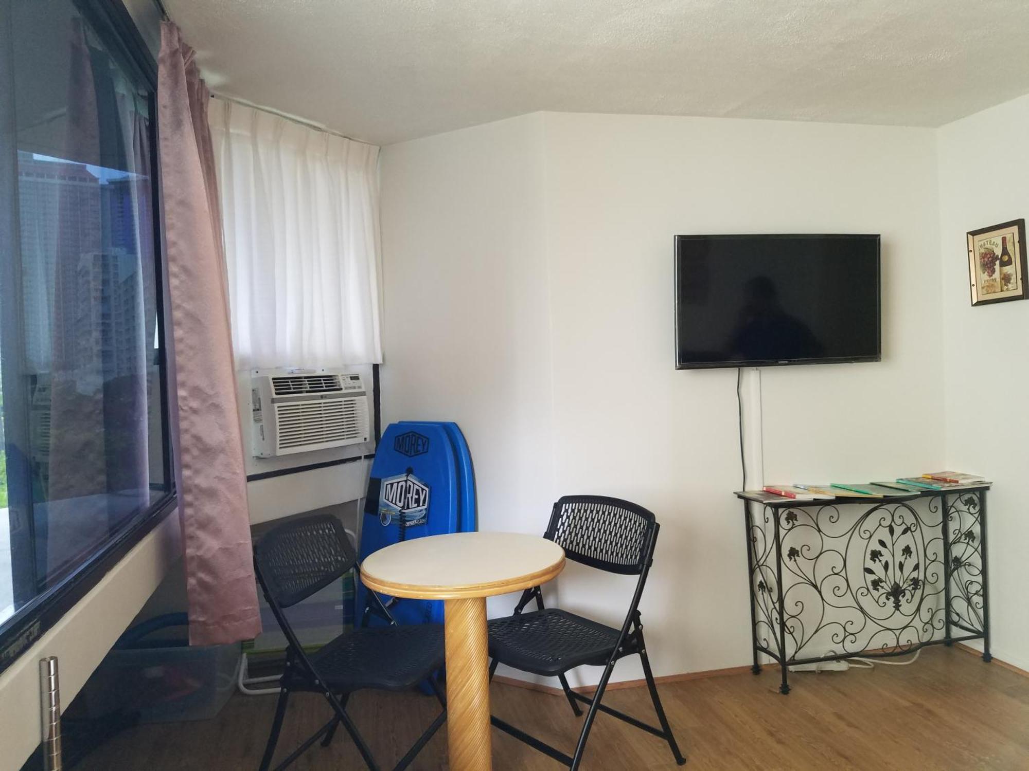 Waikiki Steps To Beach-mall Free Parking-wifi * Honolulu
