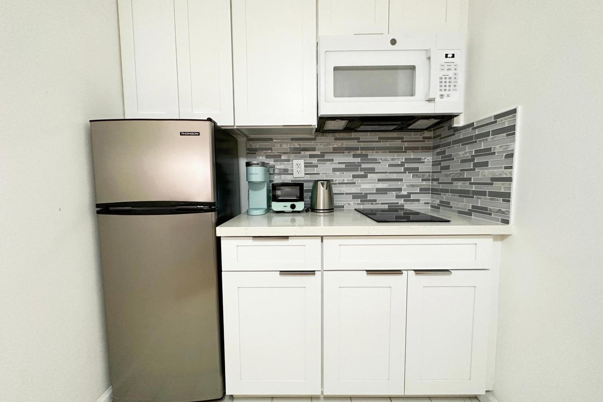 Condotel With Free Parking Wifi Ac Apartment Honolulu