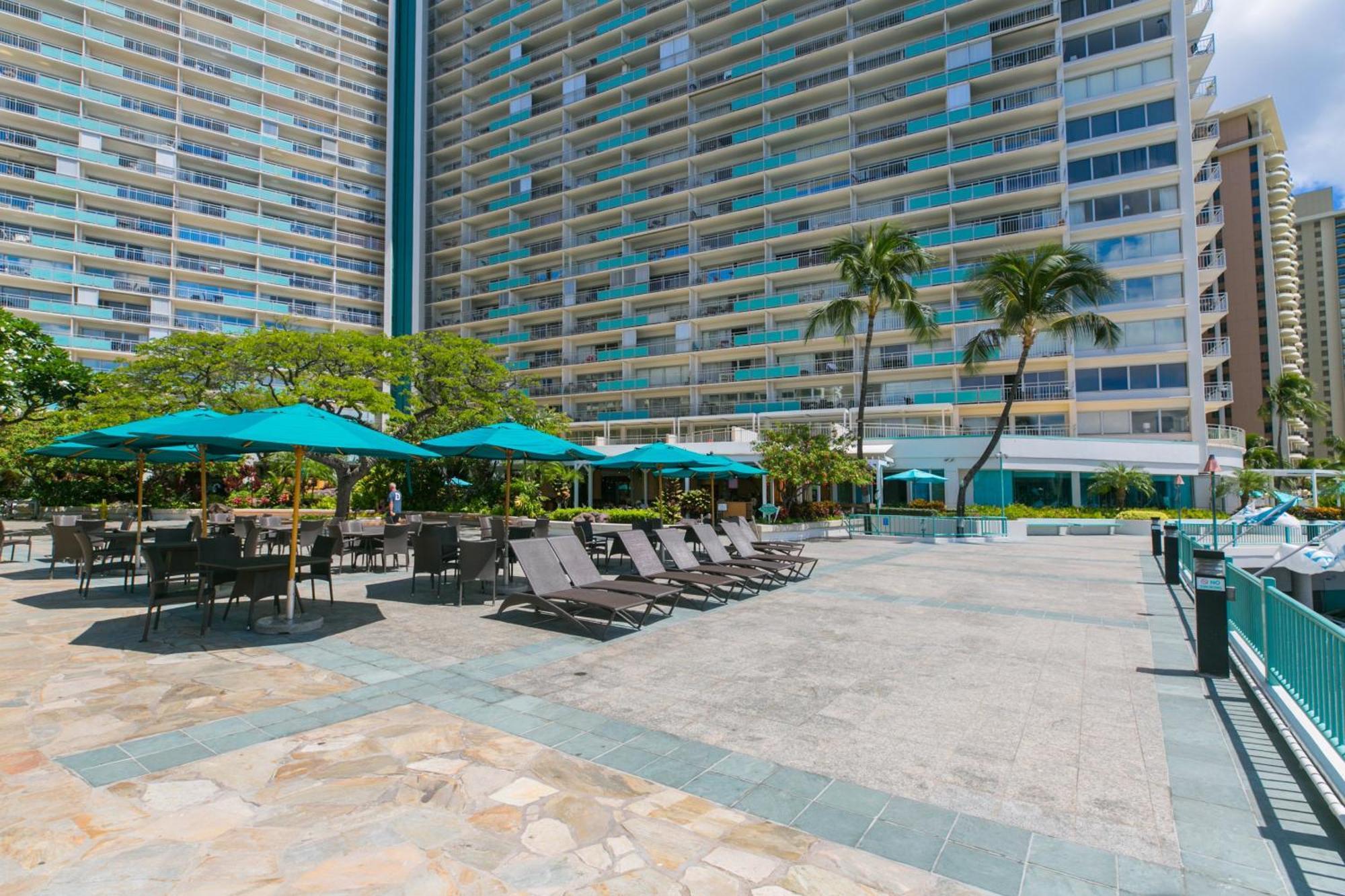 Apartment Ilikai Tower 633 Yacht Harbor View 1br *