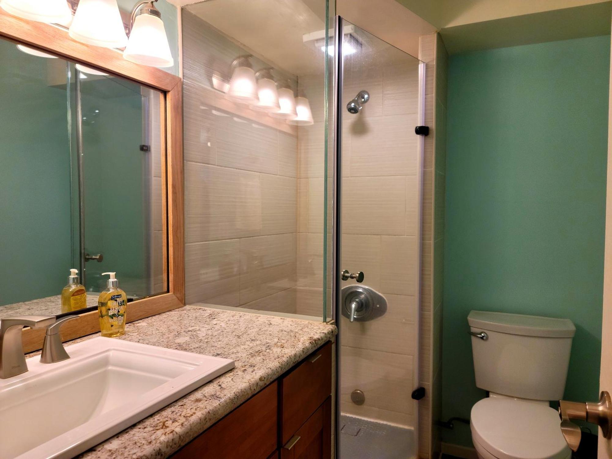 Waikiki Steps To Beach-mall Free Parking-wifi Apartment Honolulu
