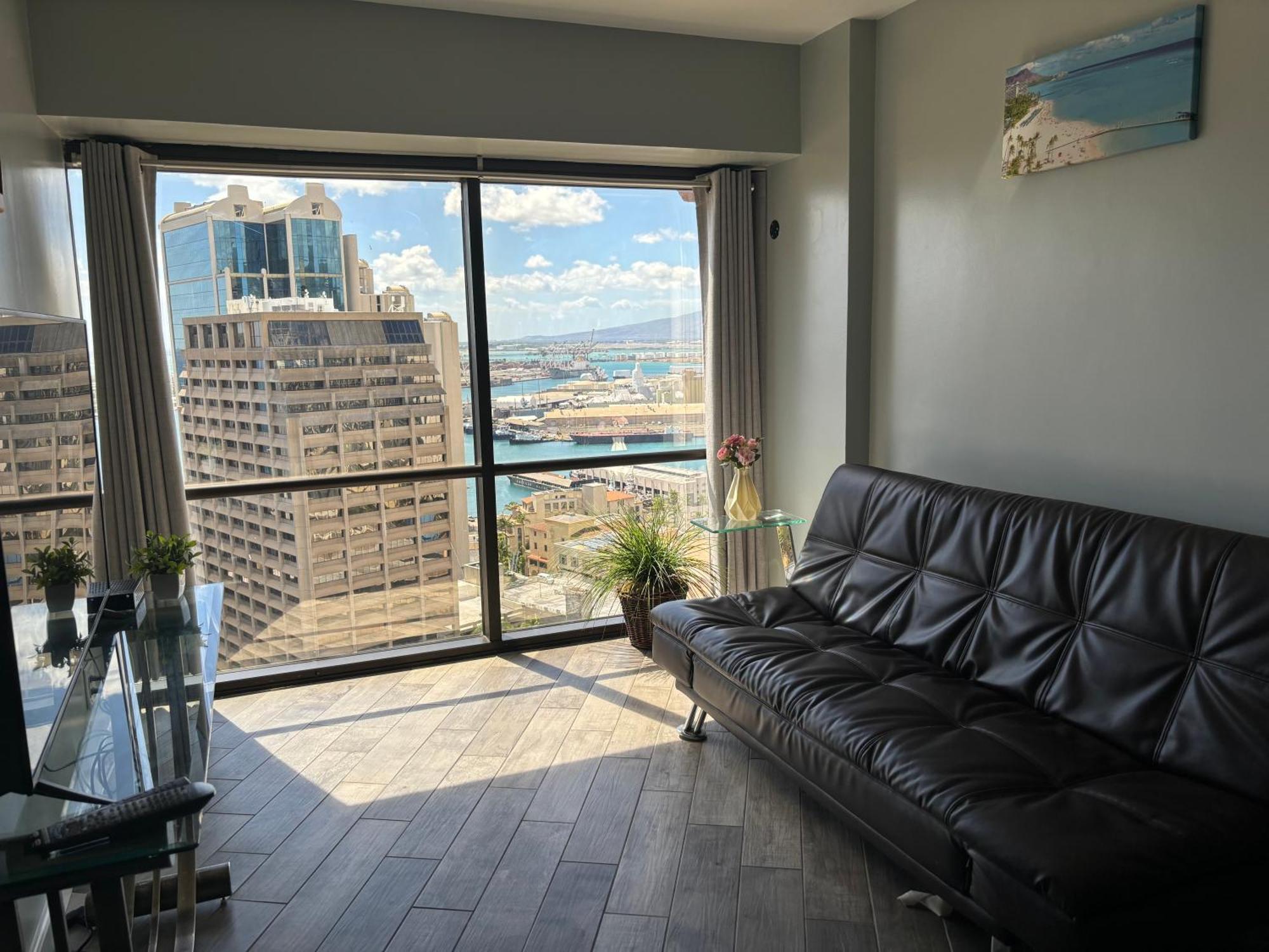 Condotel With Free Parking Wifi Ac Apartment