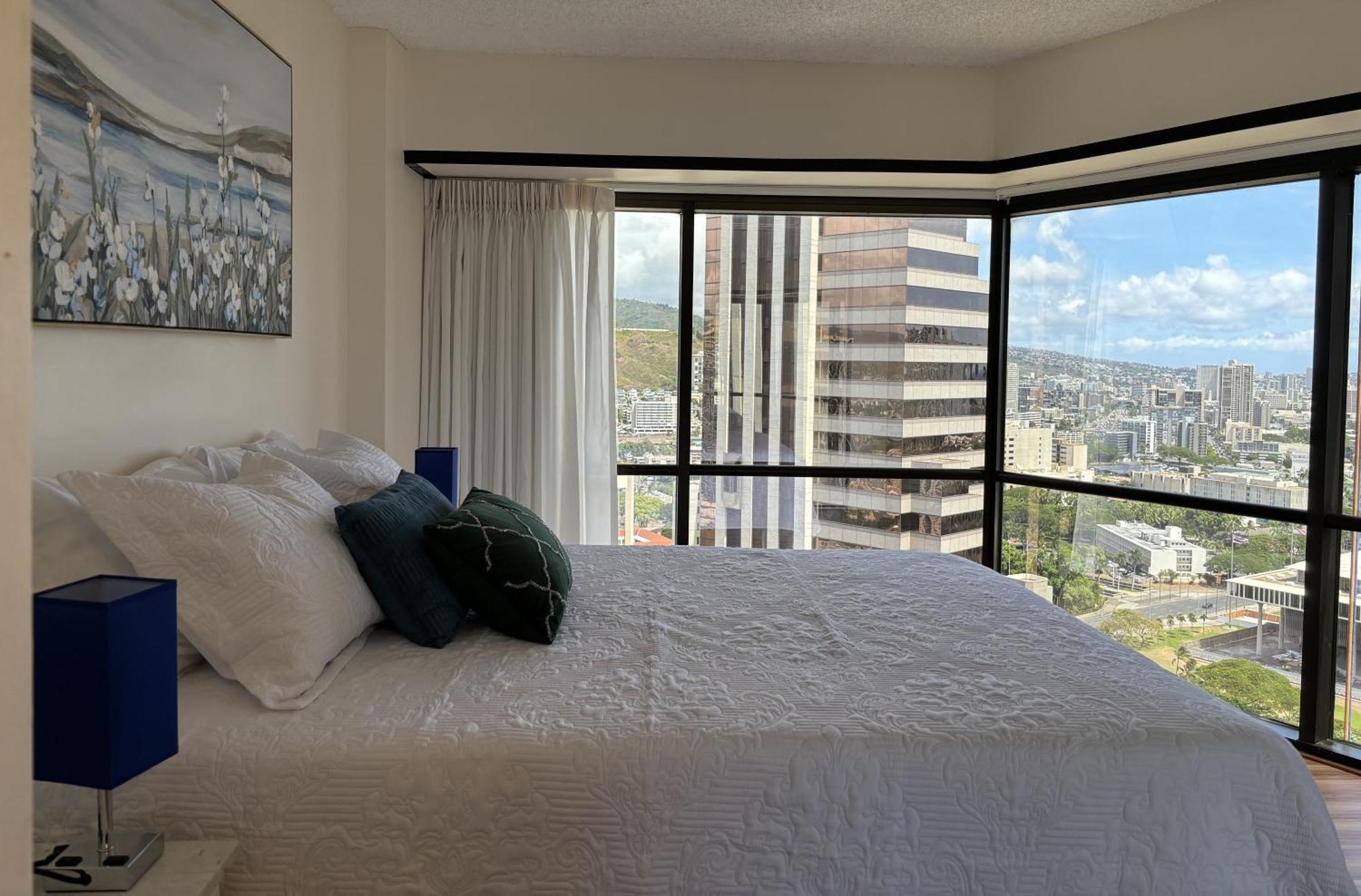 Condotel With Free Parking Wifi Ac