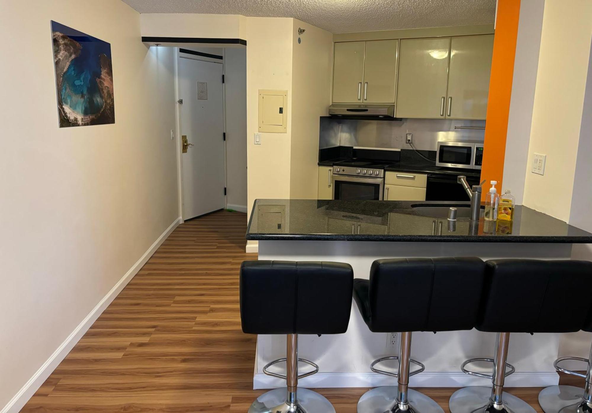 Apartment Condotel With Free Parking Wifi Ac Honolulu