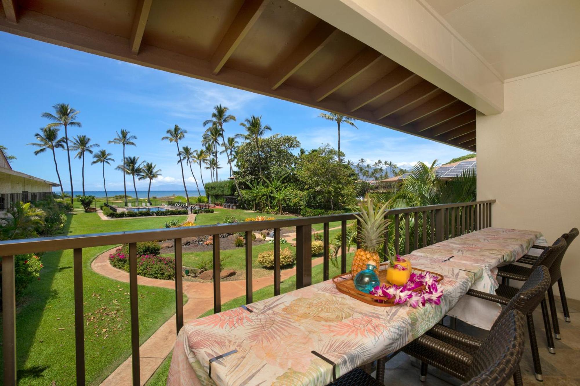 Beautiful 2 Bedroom With Panoramic Ocean Views | Oceanfront Apartment *