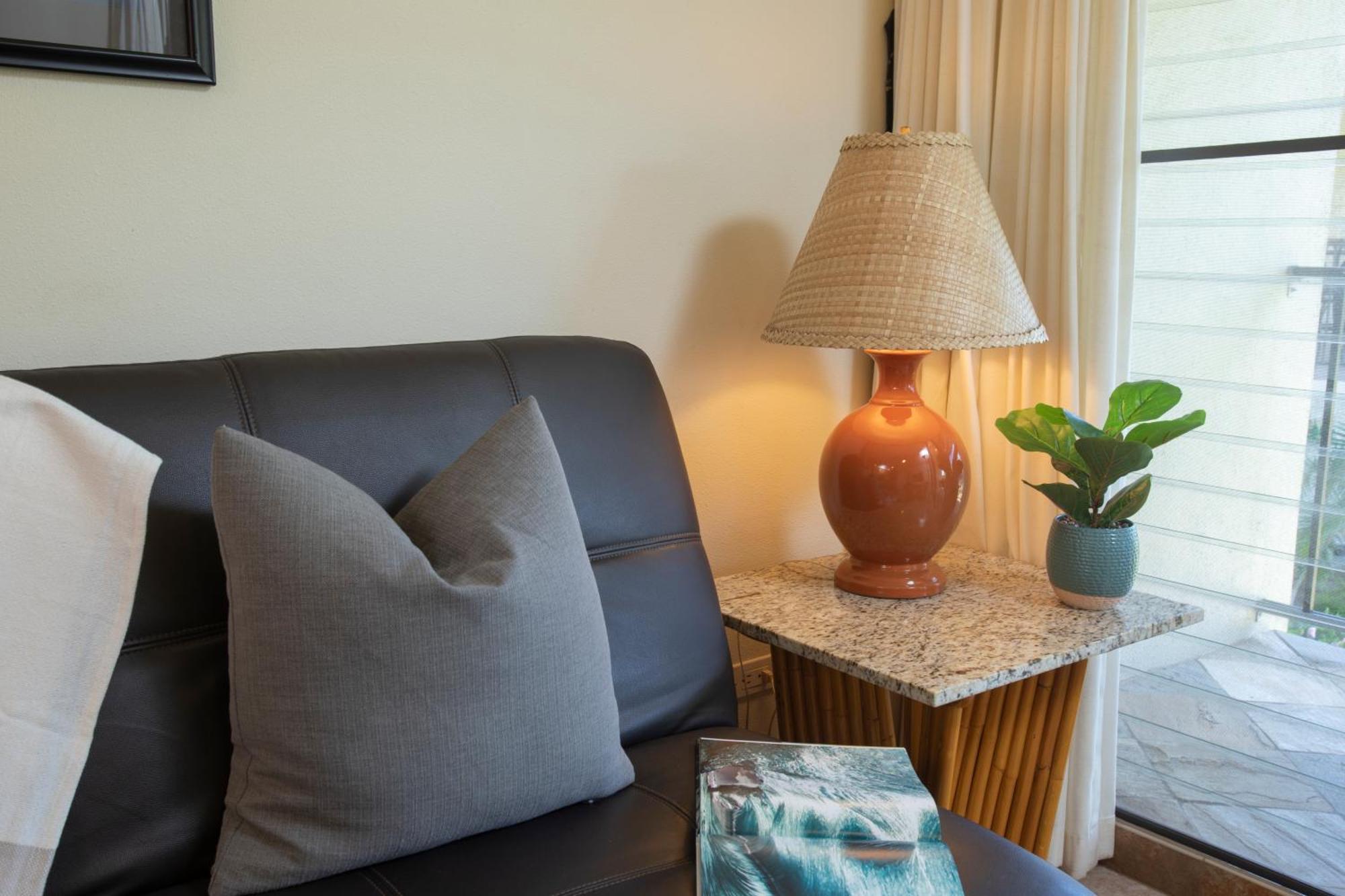 Apartment Beautiful 2 Bedroom With Panoramic Ocean Views | Oceanfront Kihei