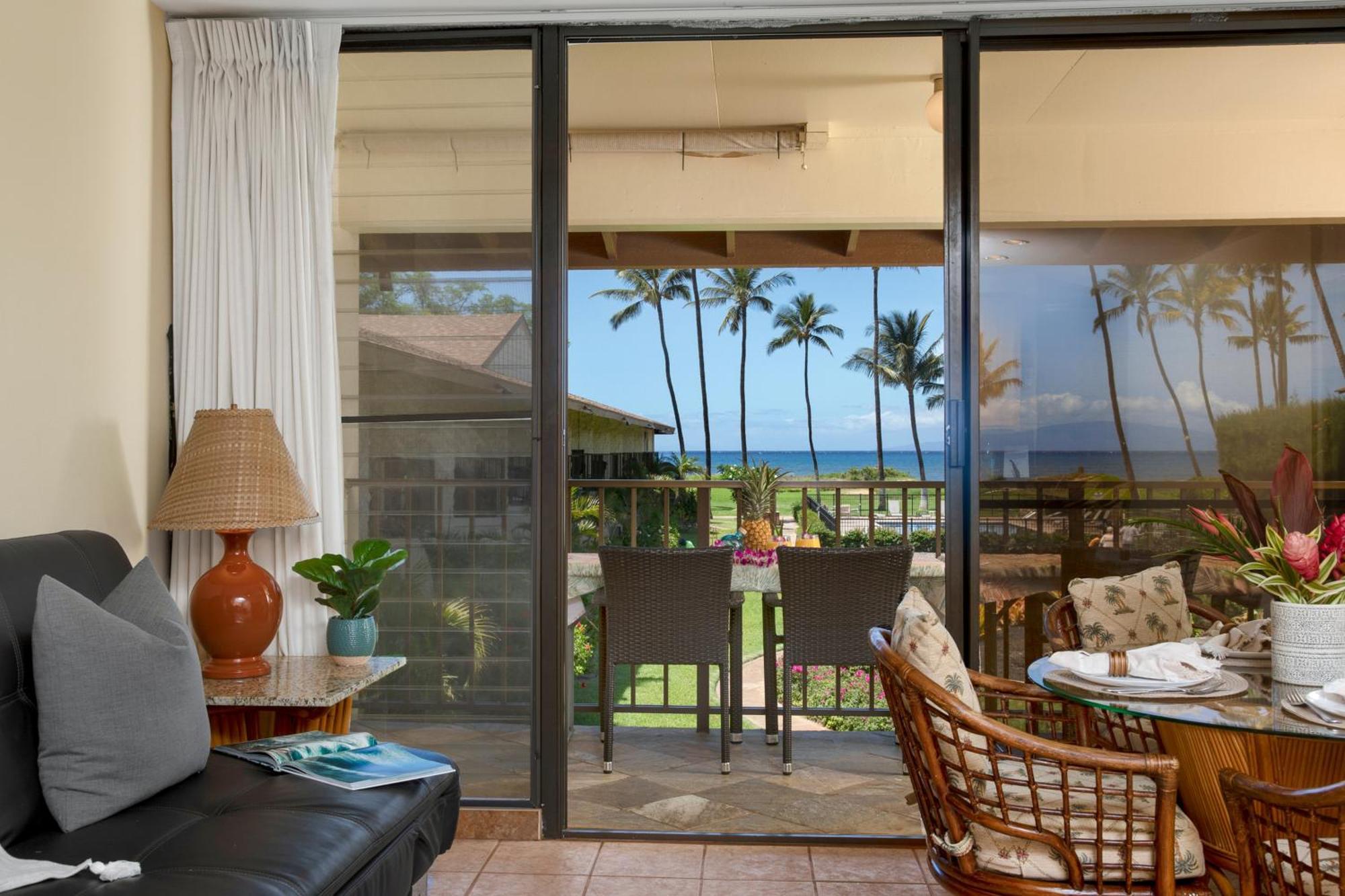 Beautiful 2 Bedroom With Panoramic Ocean Views | Oceanfront