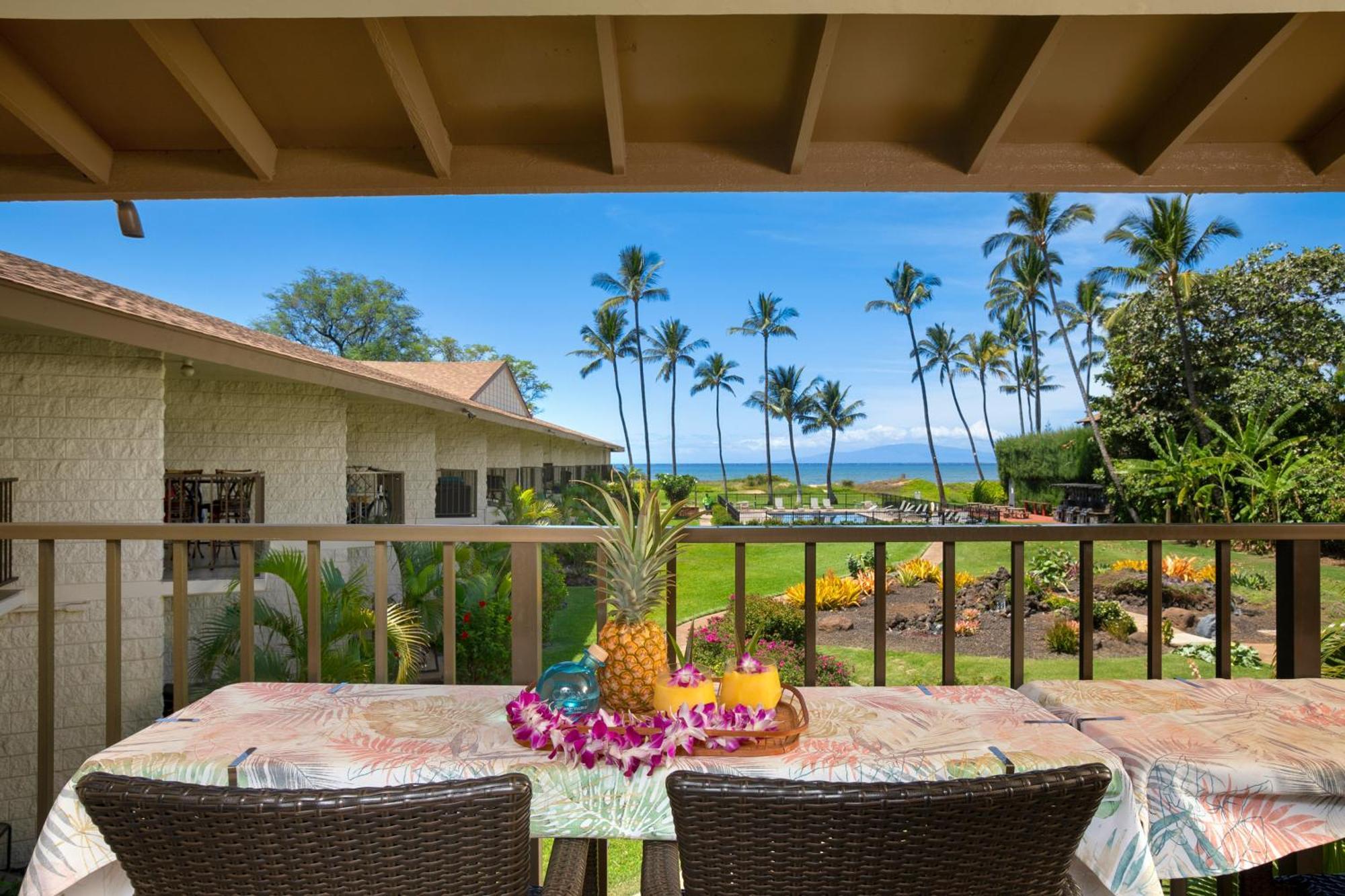 Beautiful 2 Bedroom With Panoramic Ocean Views | Oceanfront Apartment *