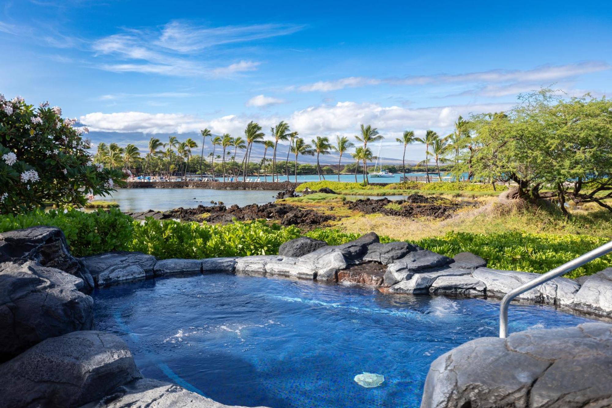 Hilton Pool Pass Included, Kolea - Luxe Penthouse Waikoloa