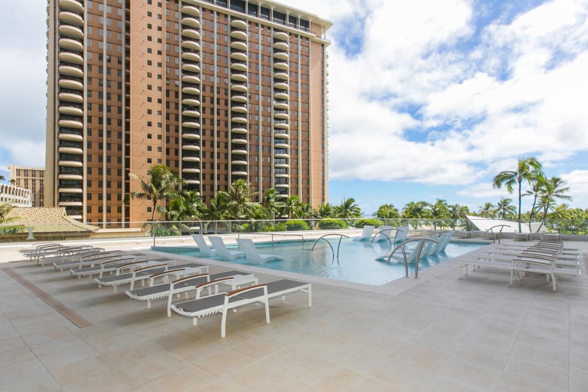 Ilikai Tower 1403 View 1br * Honolulu