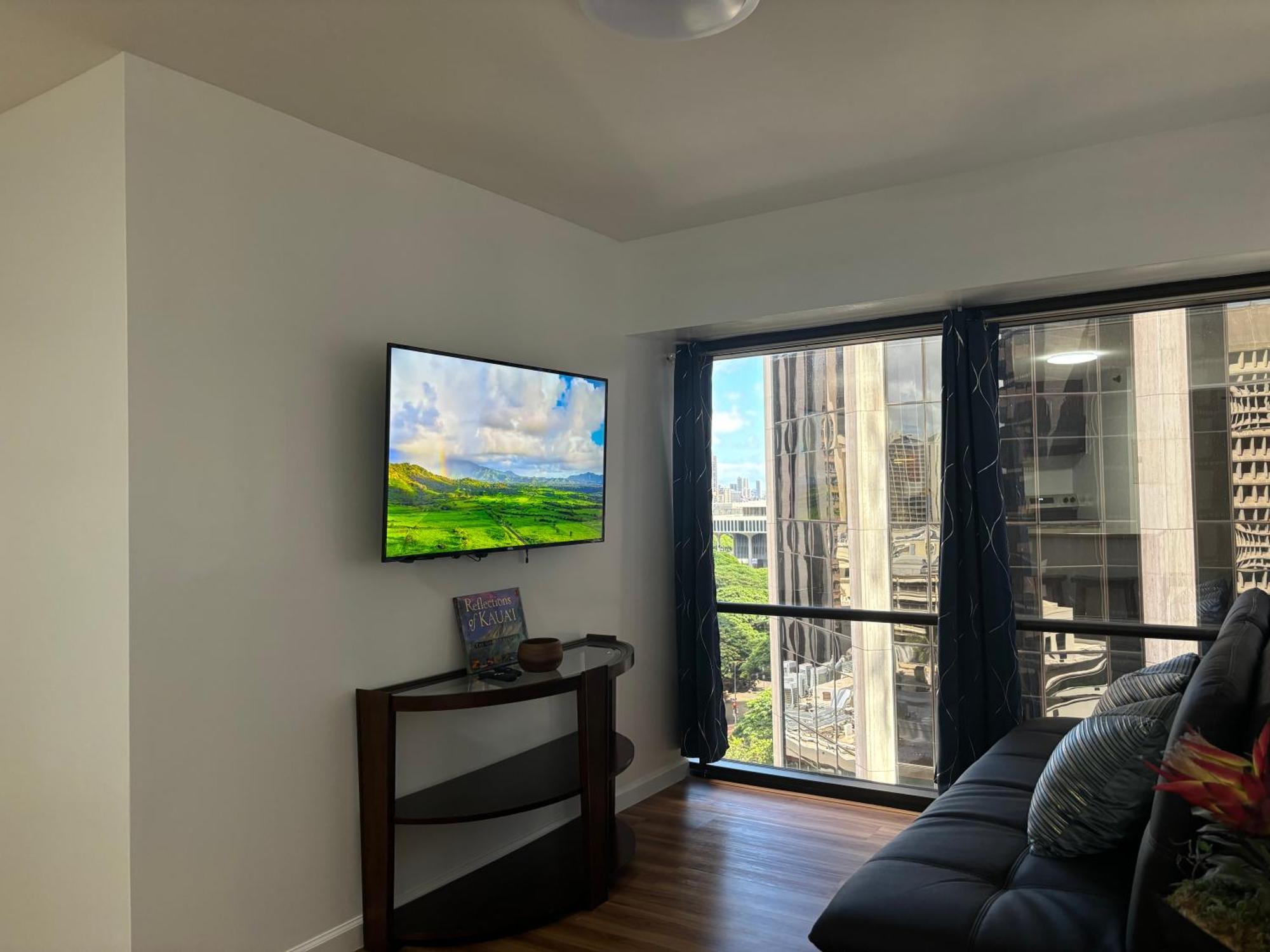 Condotel With Free Parking Wifi Ac * Honolulu