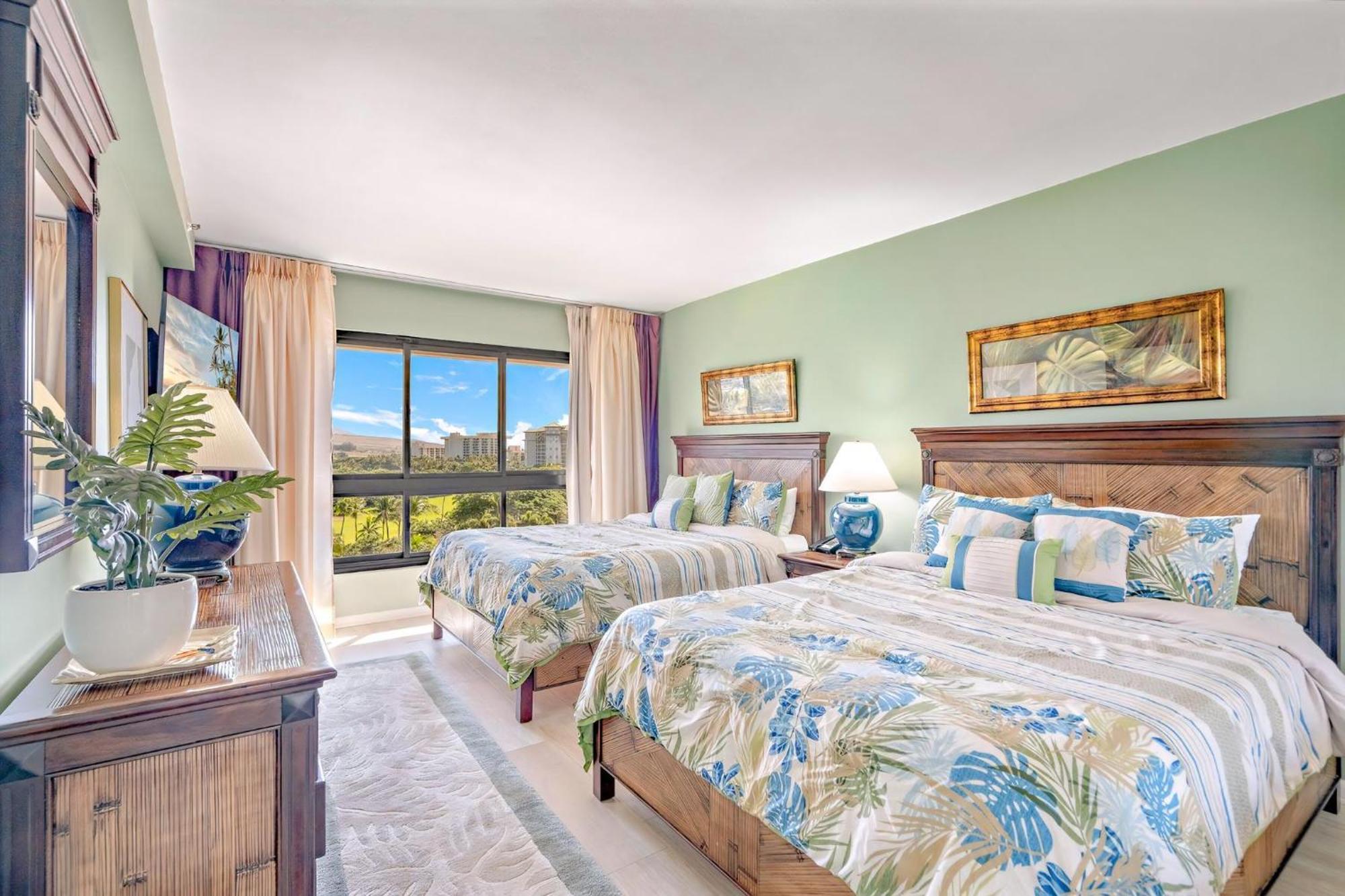The Kaanapali Alii By Maui Lahaina
