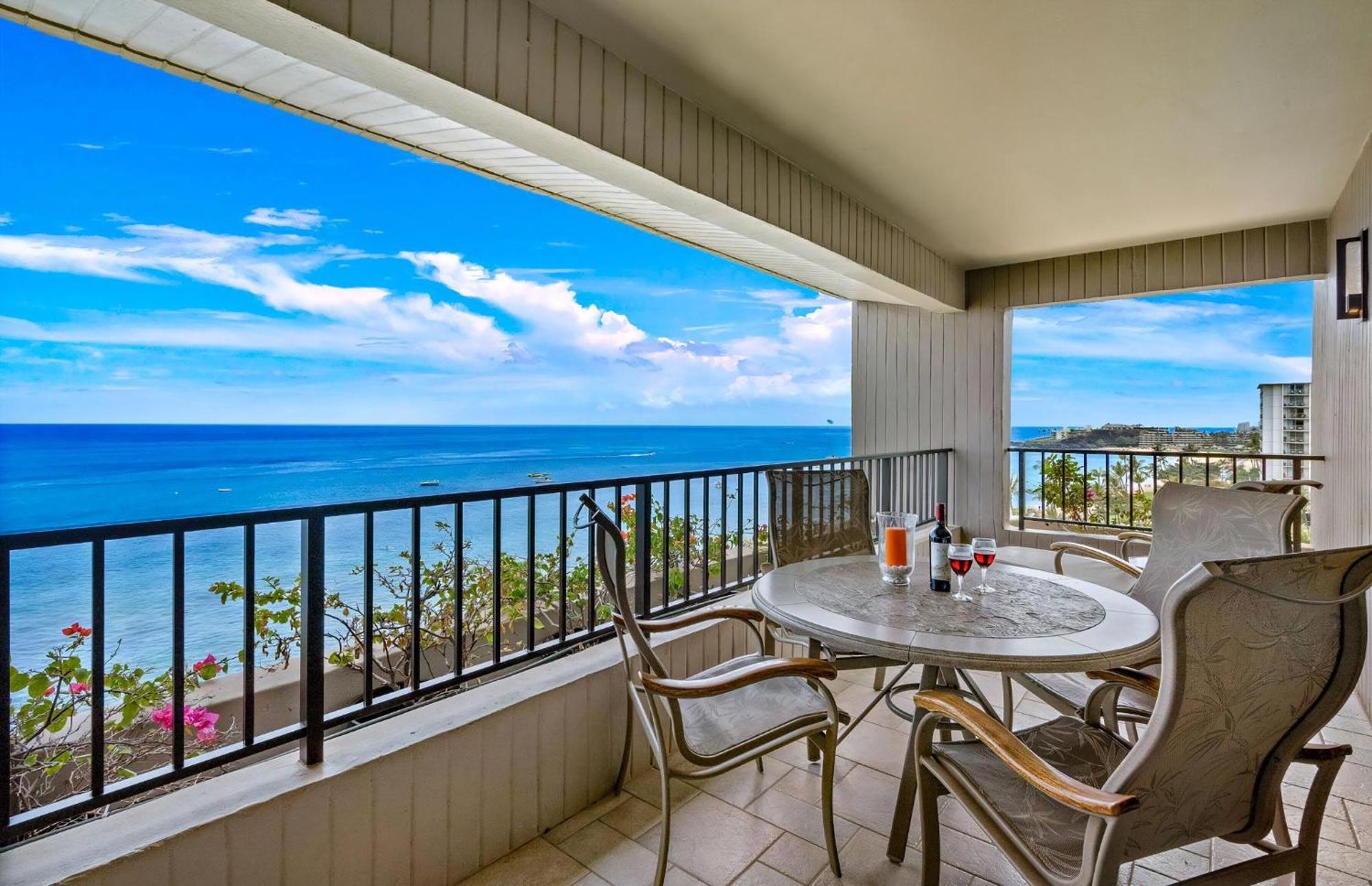 The Kaanapali Alii By Maui