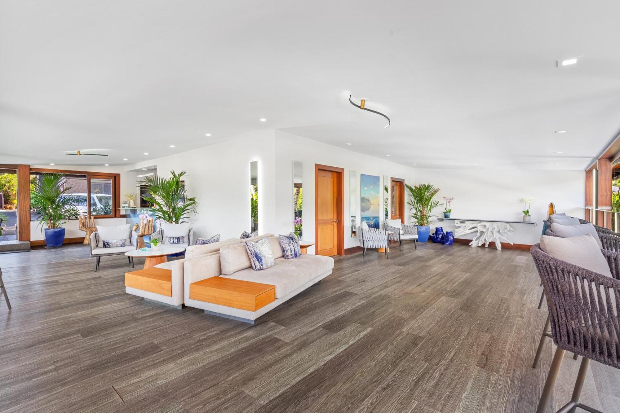Paradise Bay Resort 4*