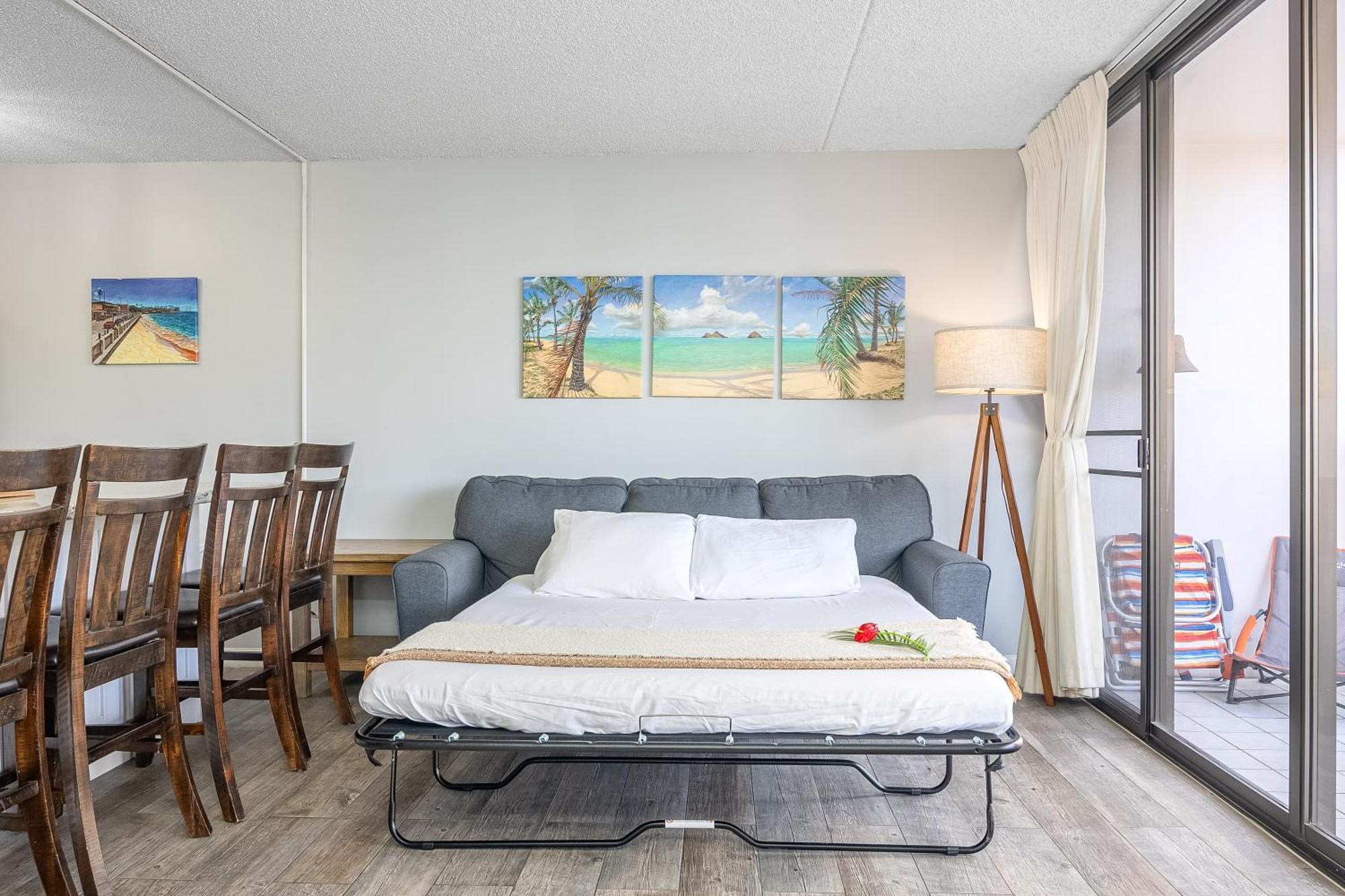 Remodeled 1br Near Waikiki With Free Parking! *