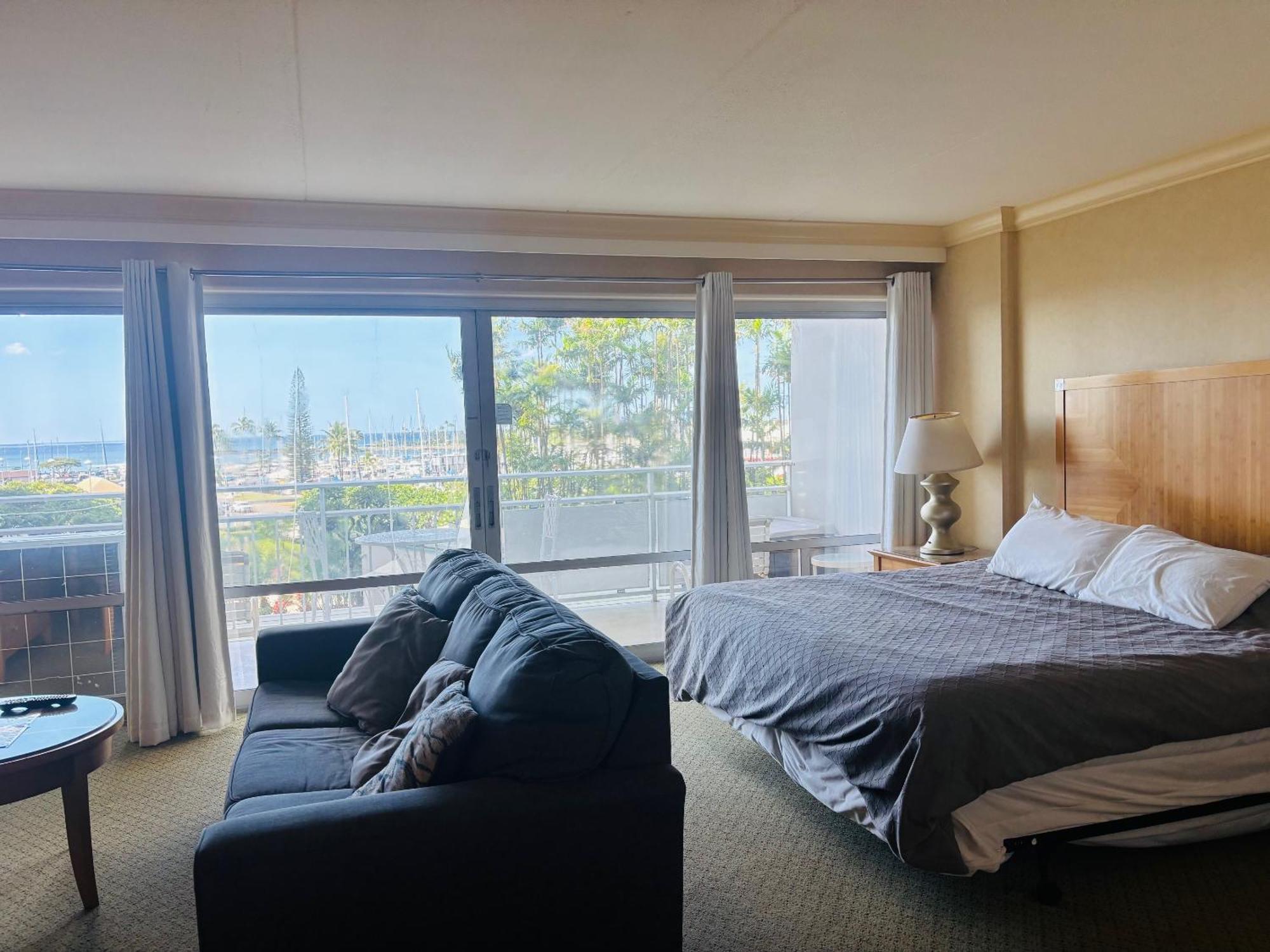 Holiday home Ilikai 308 - Spacious With Stunning Ocean & Harbor Views *