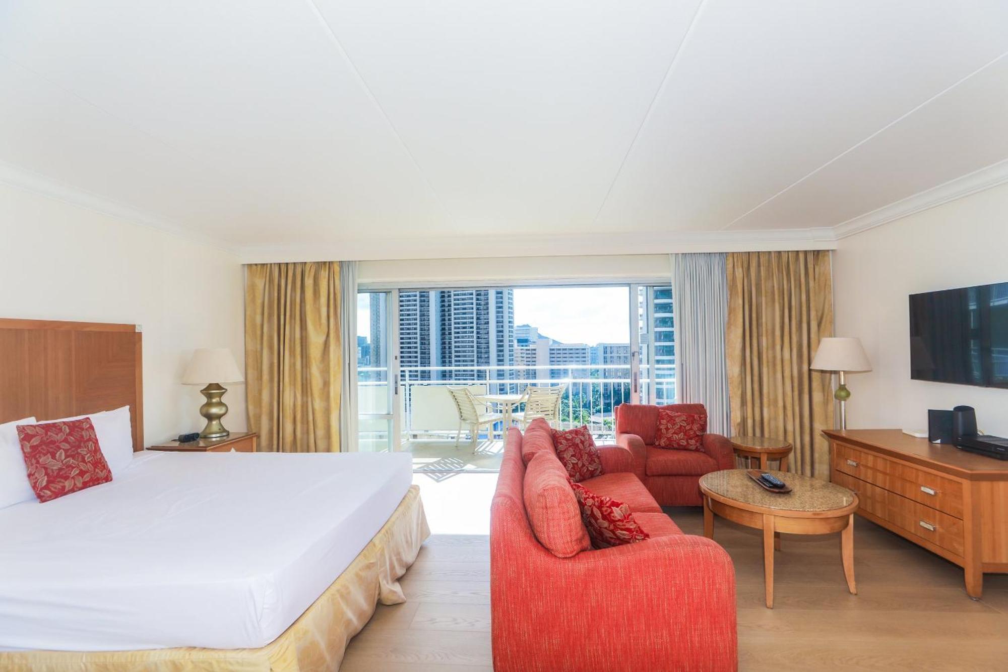 Ilikai Tower 1628 Lagoon View 1br *