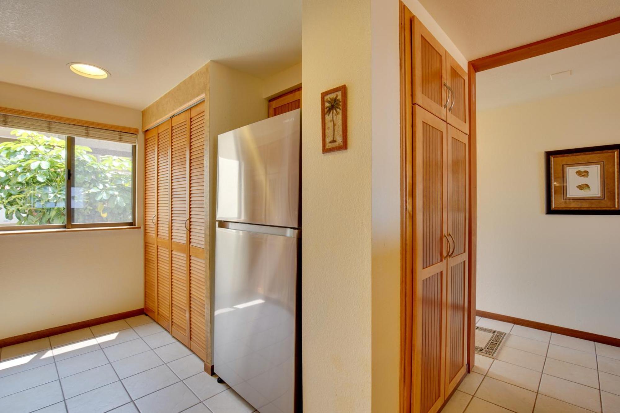 With Access And Ocean View! Kailua-Kona