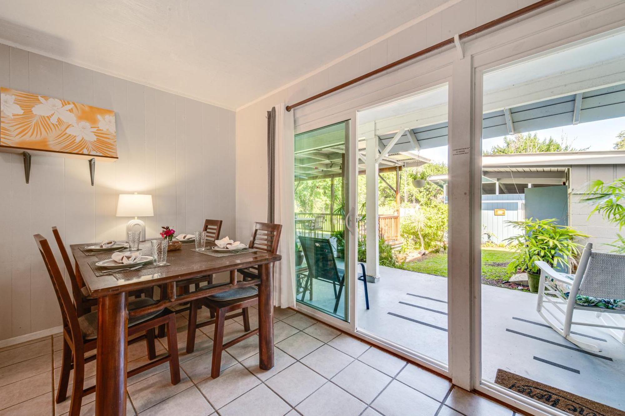 Apartment On Beautiful Acre With Pool And Deck! Keaau