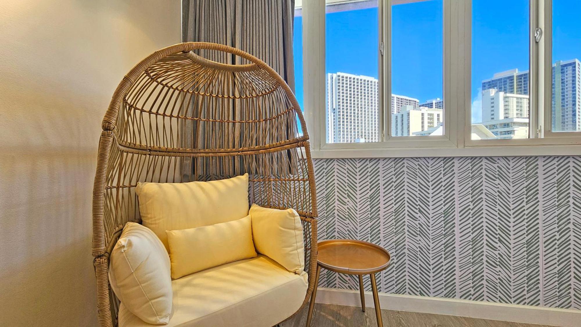 Waikiki Grand Official Site Apartment