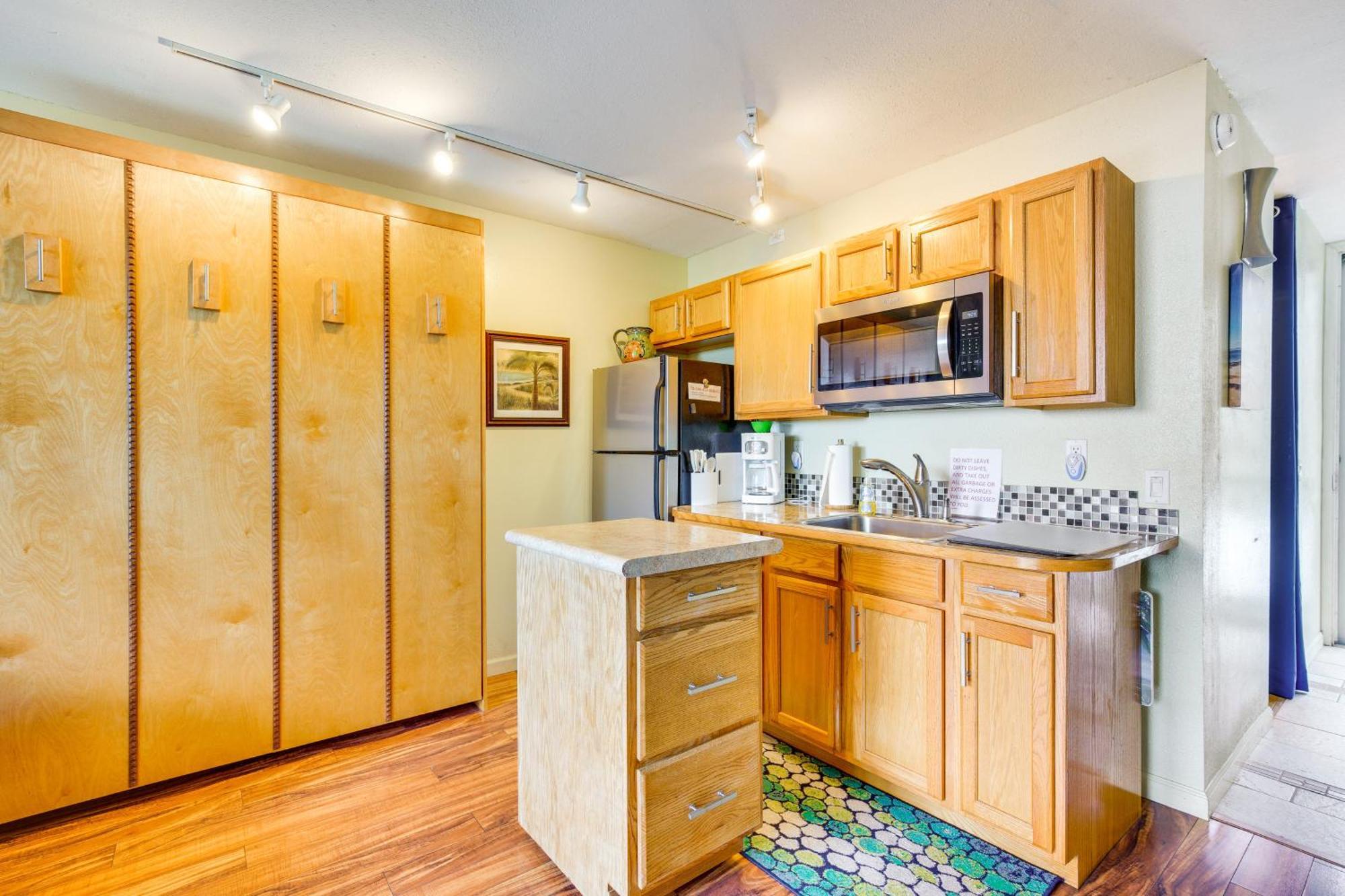 Apartment Tropical Escape Less Than 7 Mi To Keauhou Bay! Kailua-Kona