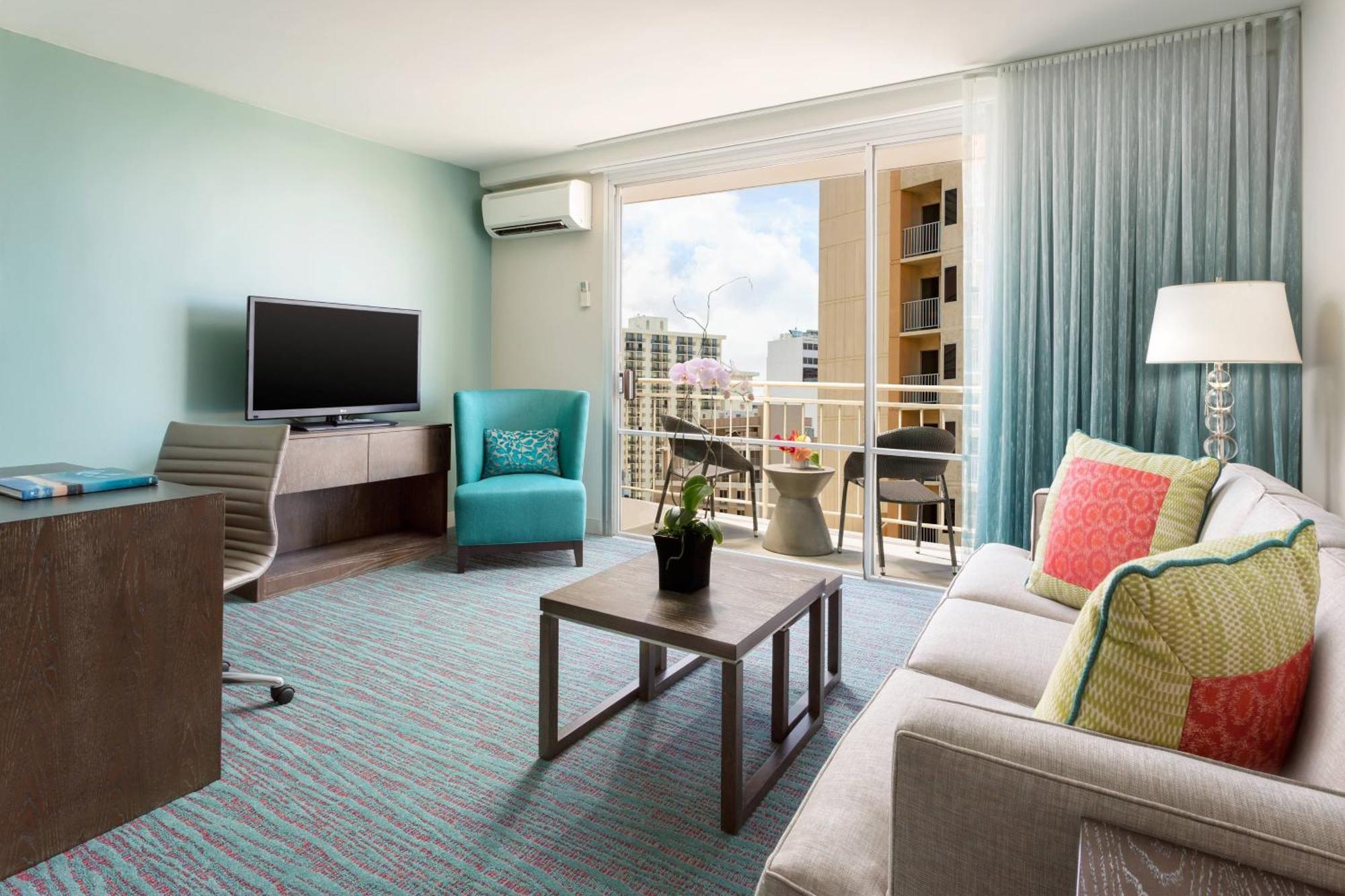 Courtyard By Marriott Waikiki